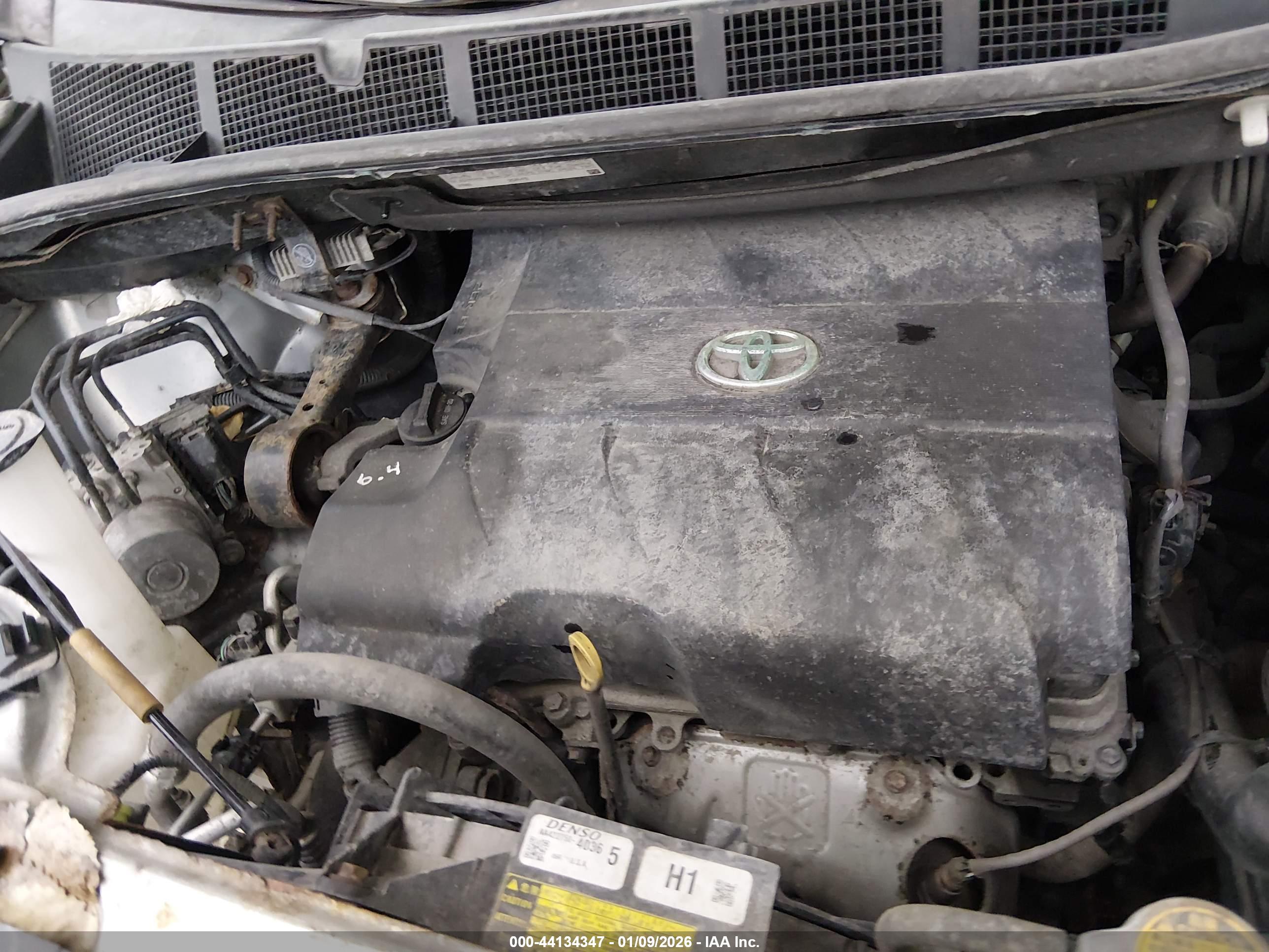 TOYOTA SIENNA image 10