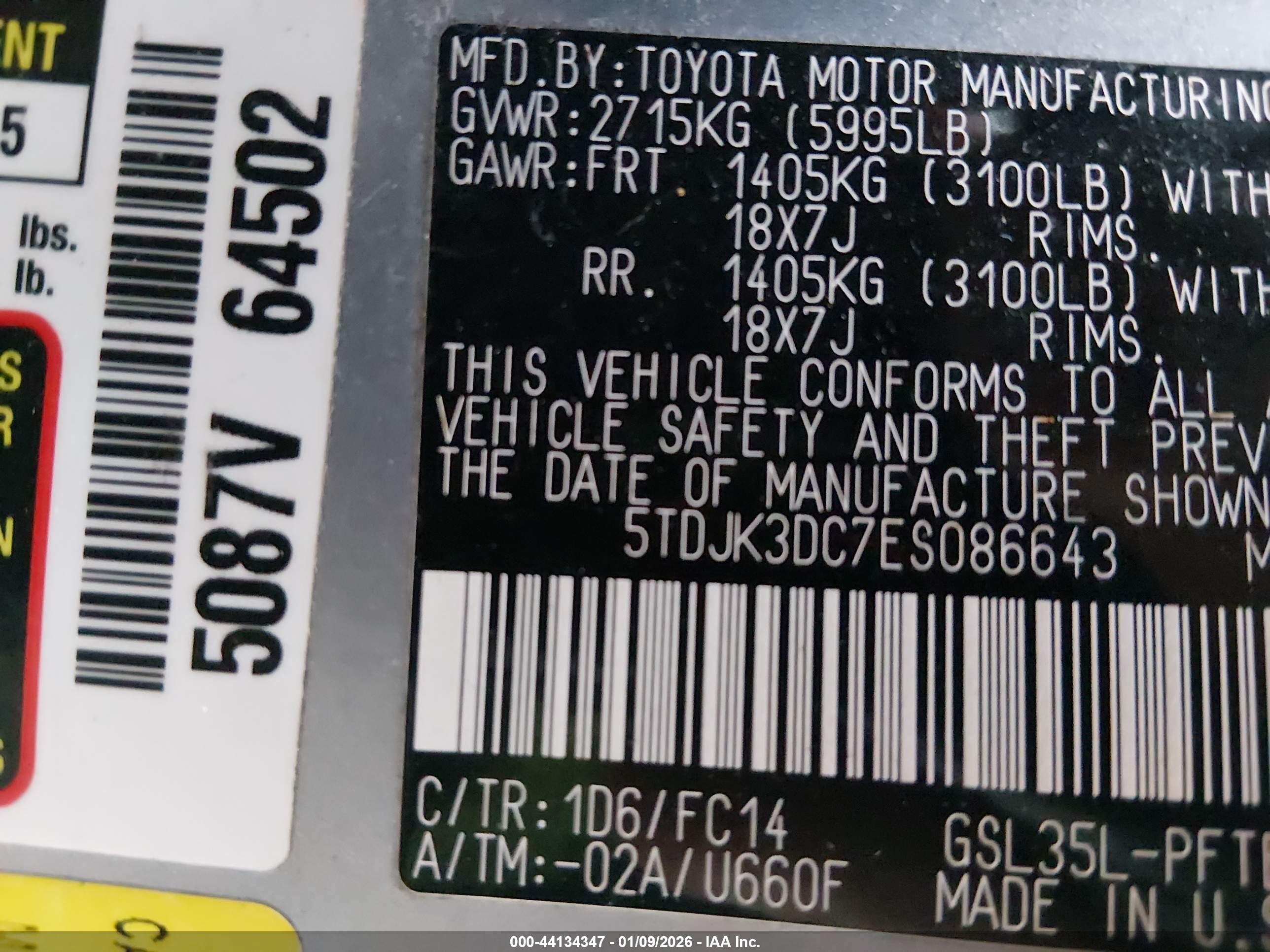 TOYOTA SIENNA image 9
