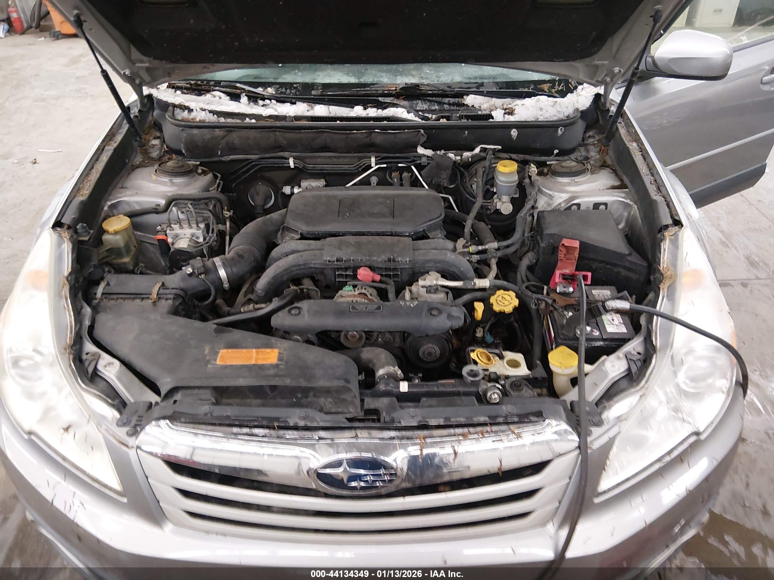 SUBARU OUTBACK image 10