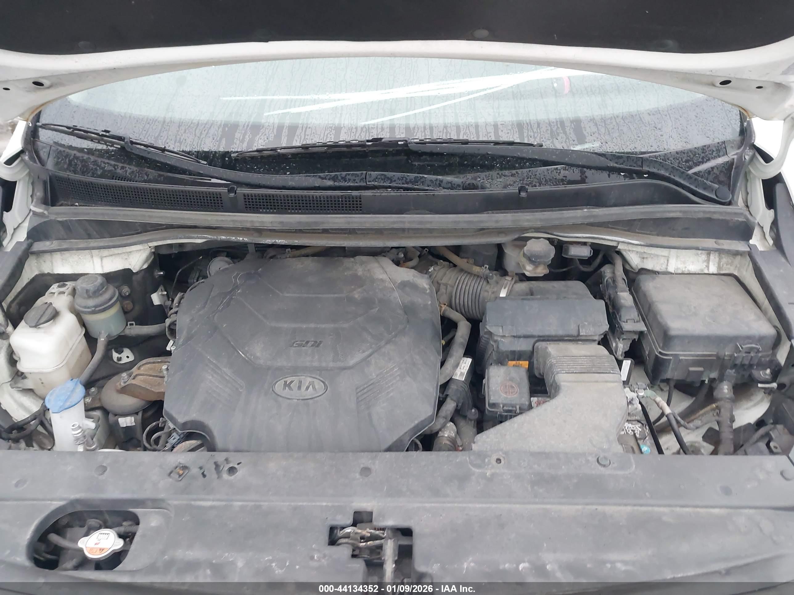 KIA SEDONA image 10