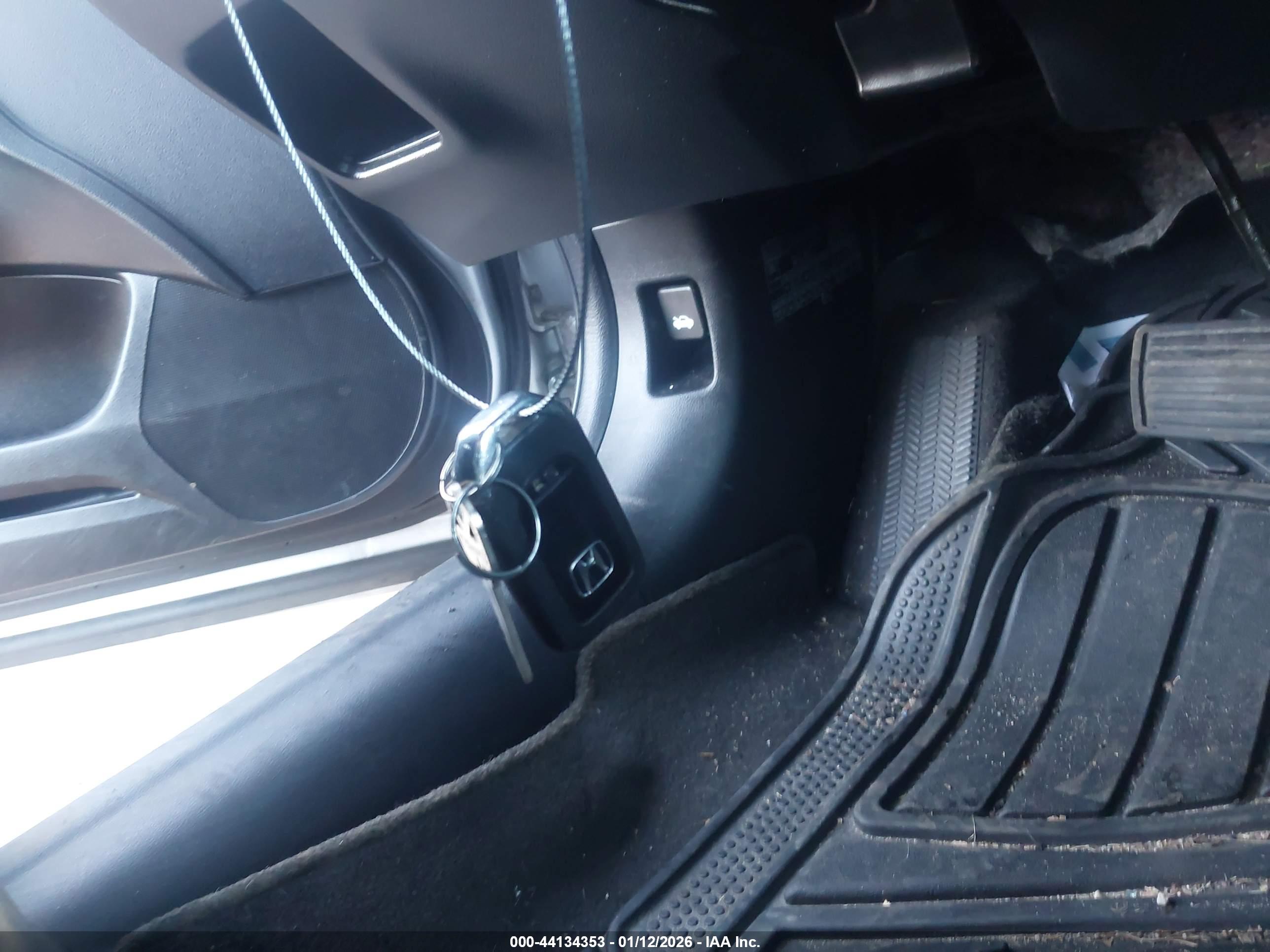 HONDA CIVIC image 11