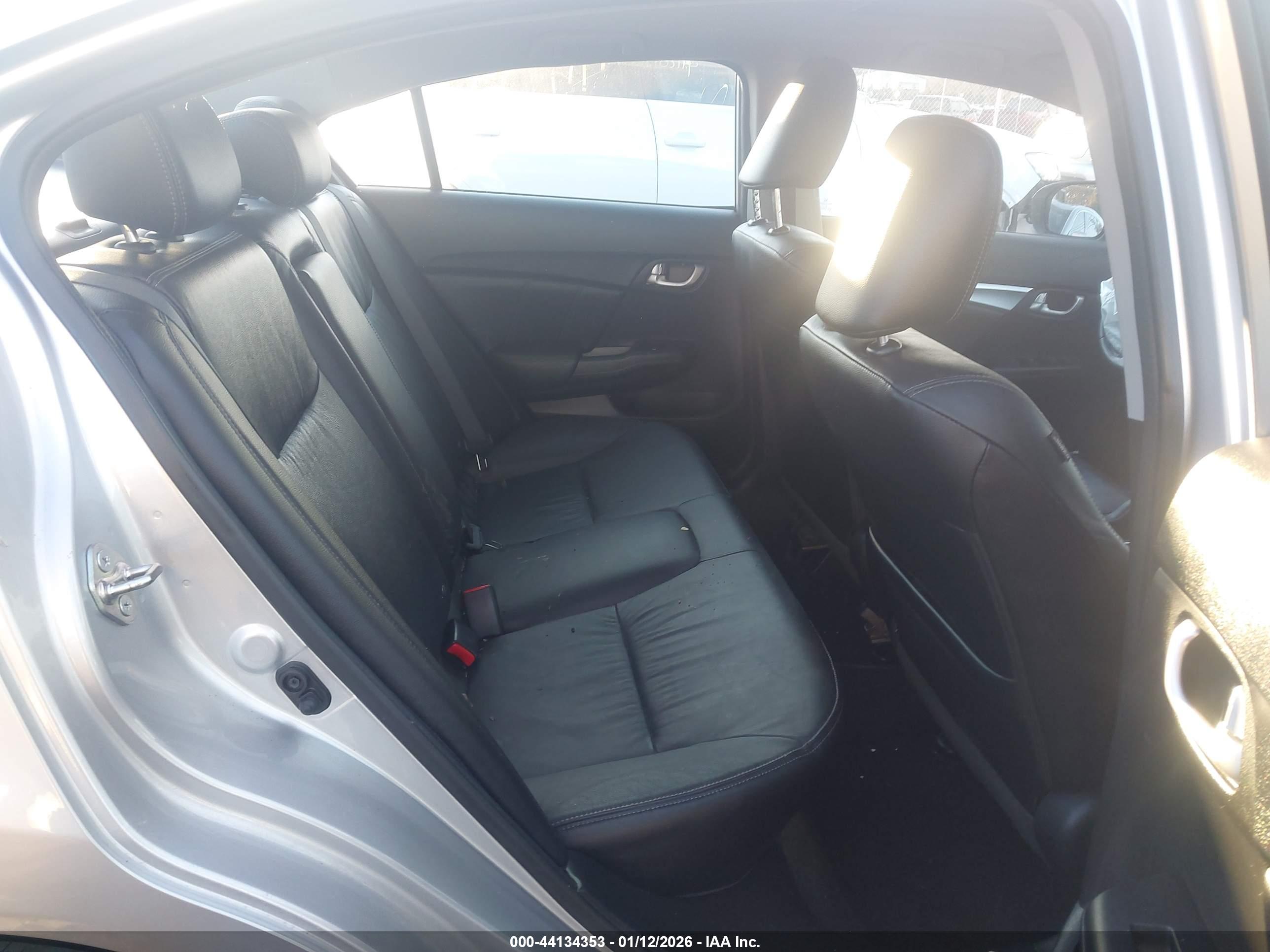 HONDA CIVIC image 8