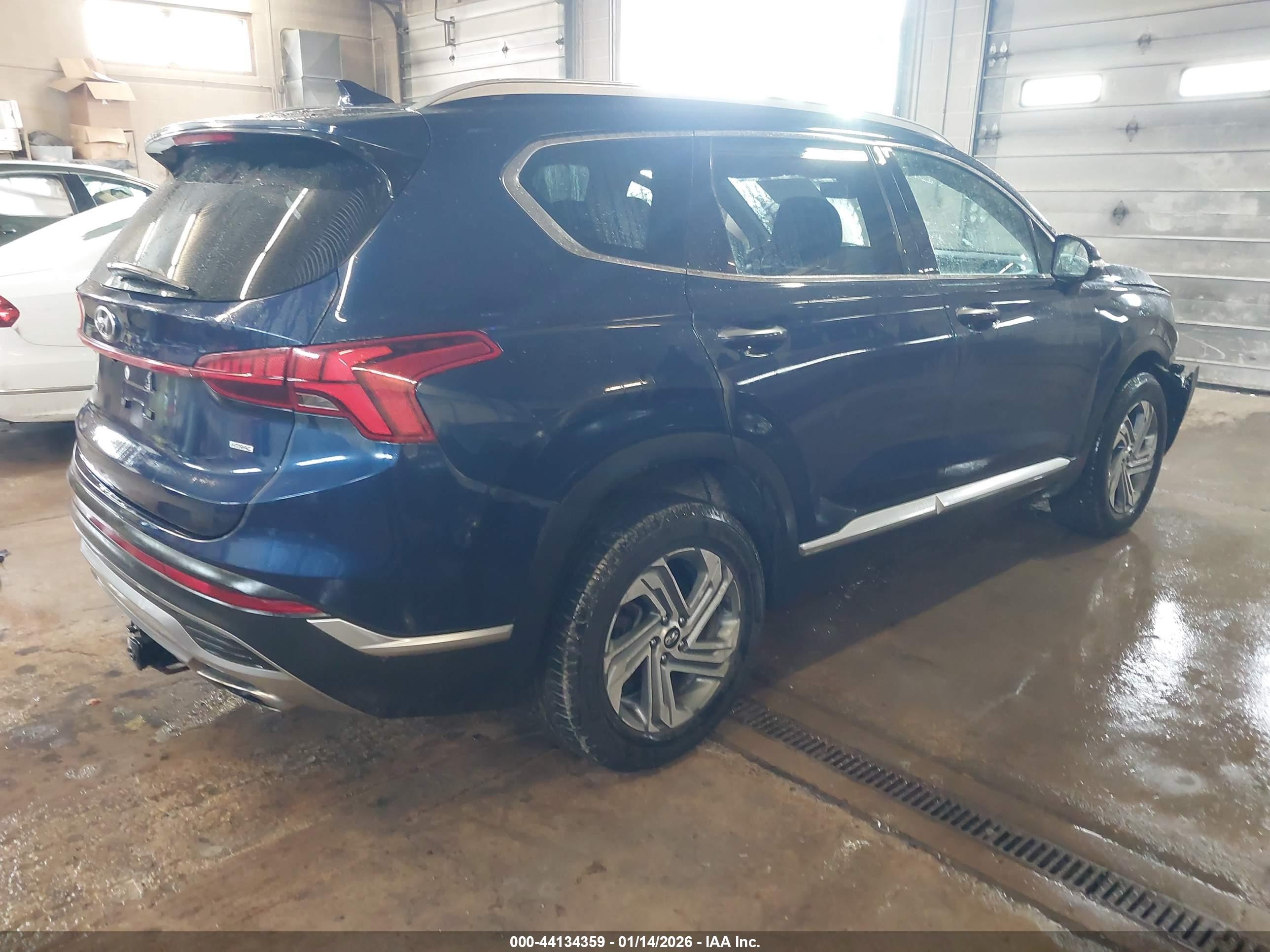 HYUNDAI SANTA image 4
