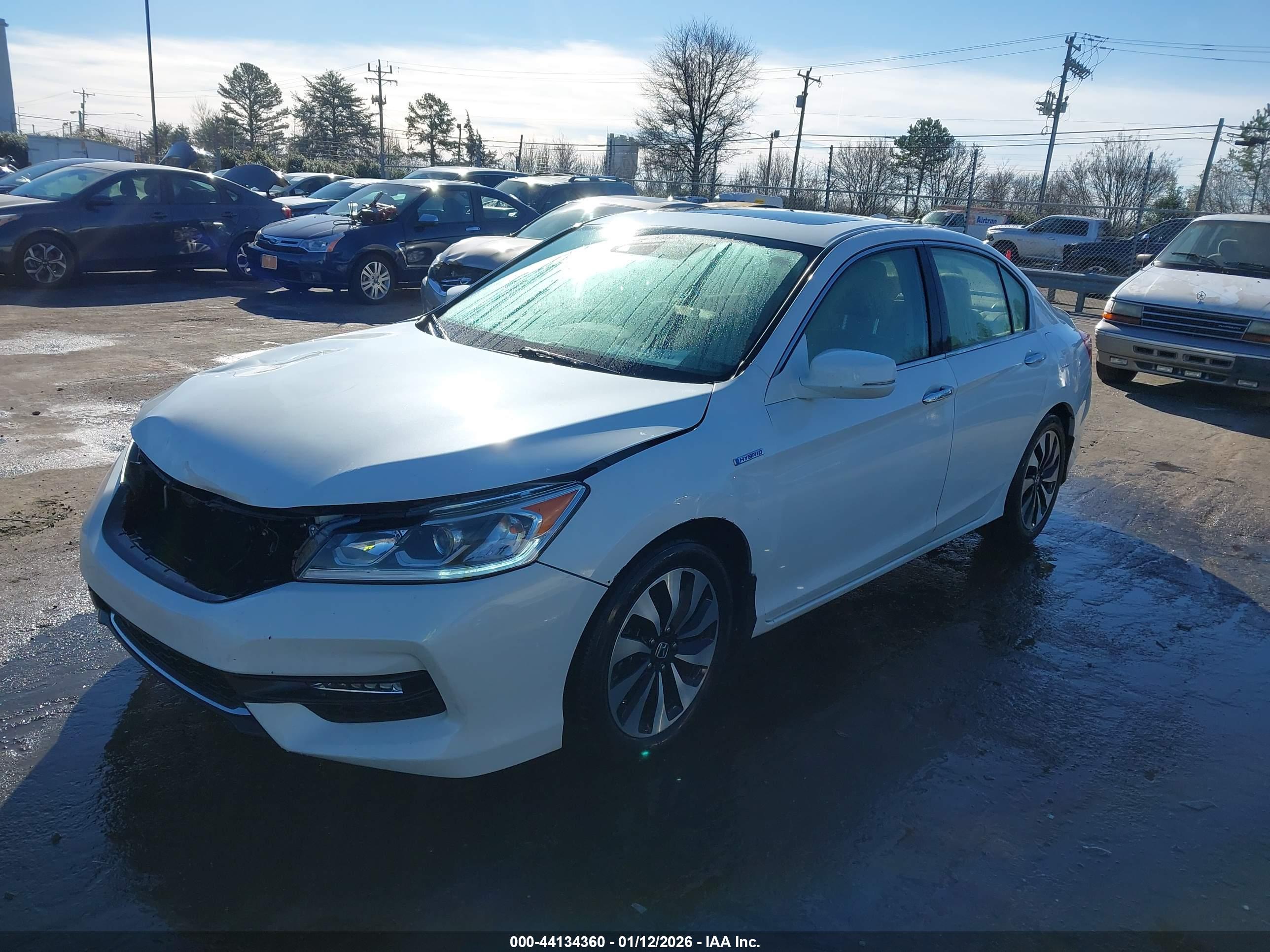 HONDA ACCORD image 2