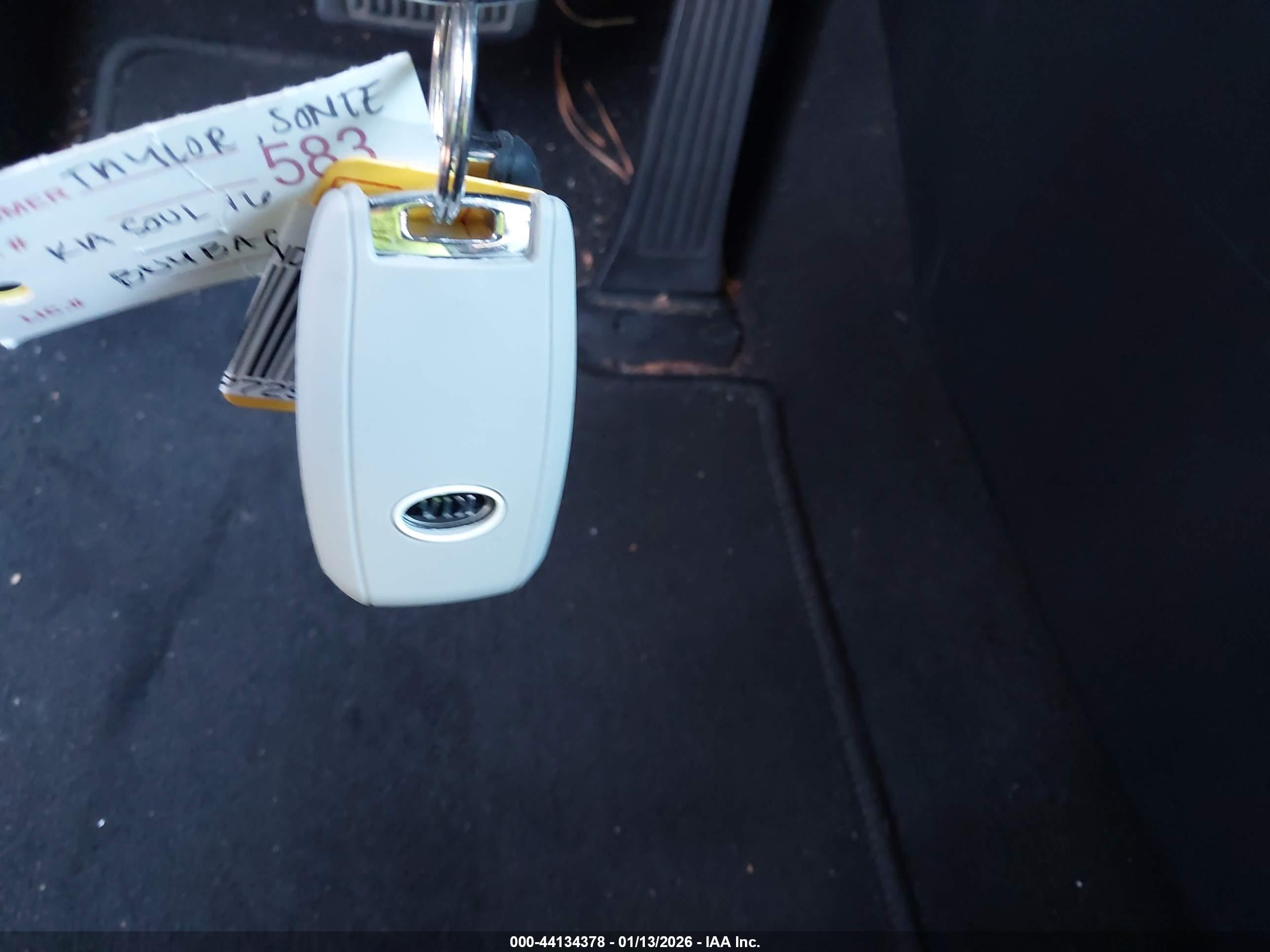 KIA SOUL image 11