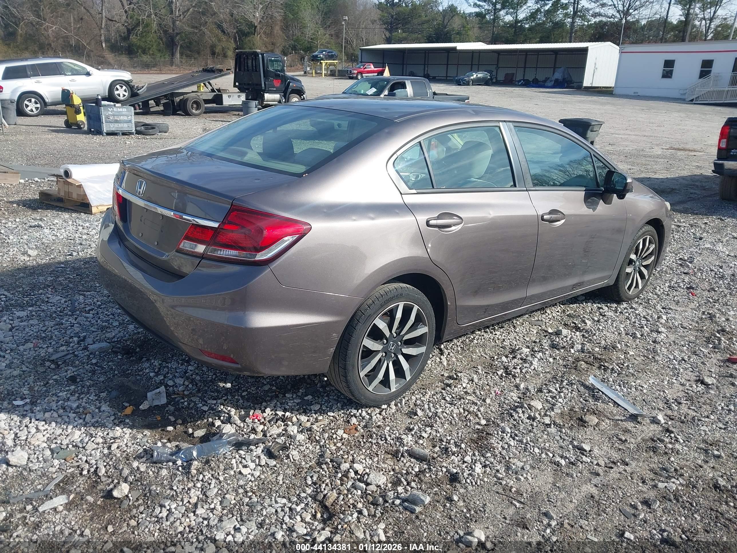 HONDA CIVIC image 4