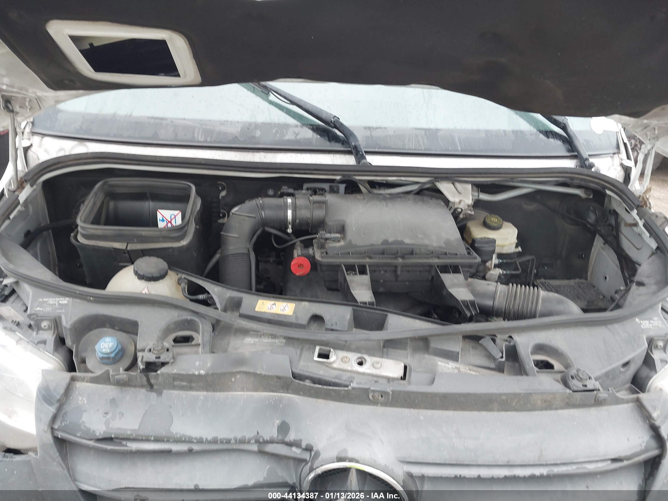 MERCEDES BENZ image 10