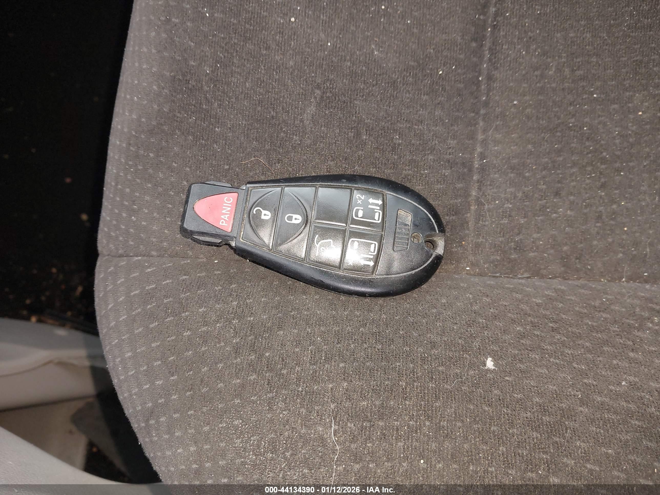 DODGE GRAND image 11
