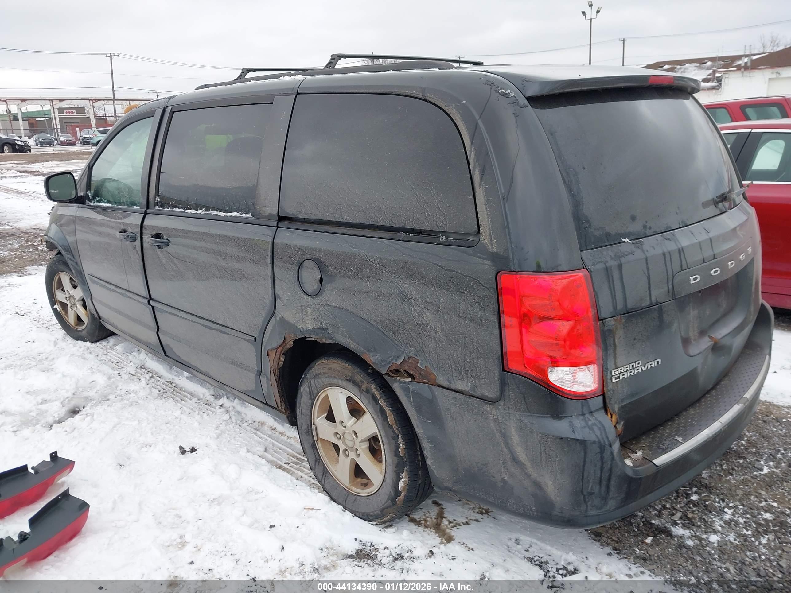 DODGE GRAND image 3