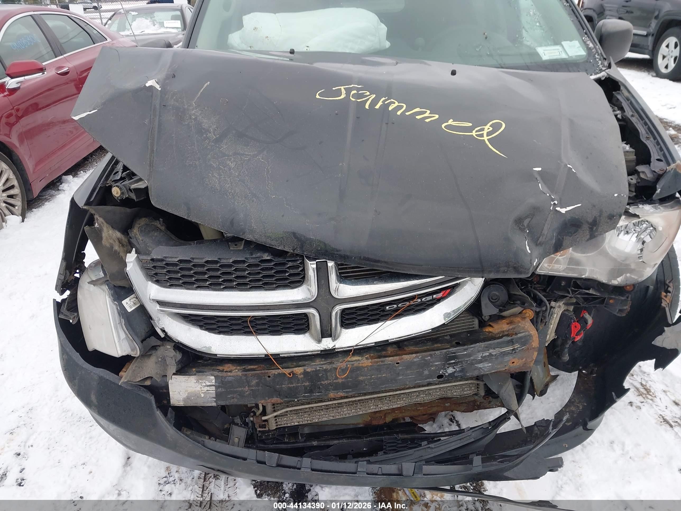 DODGE GRAND image 6