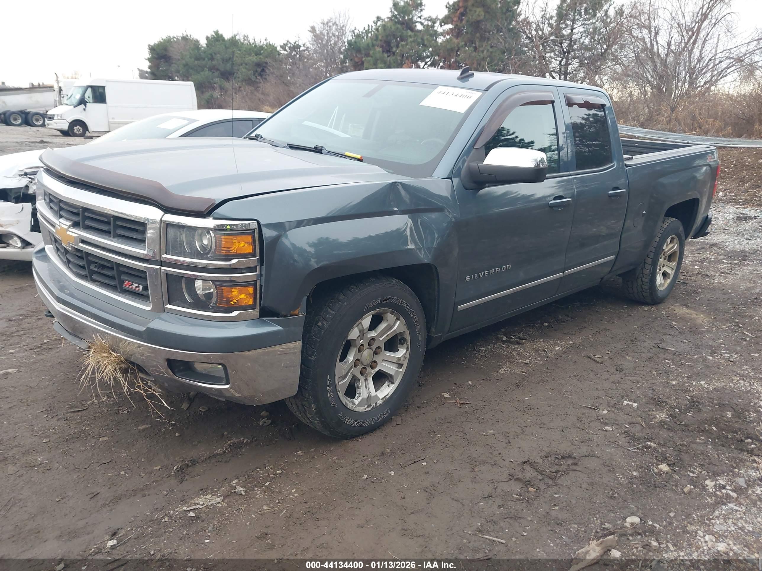 CHEVROLET SILVERADO image 2