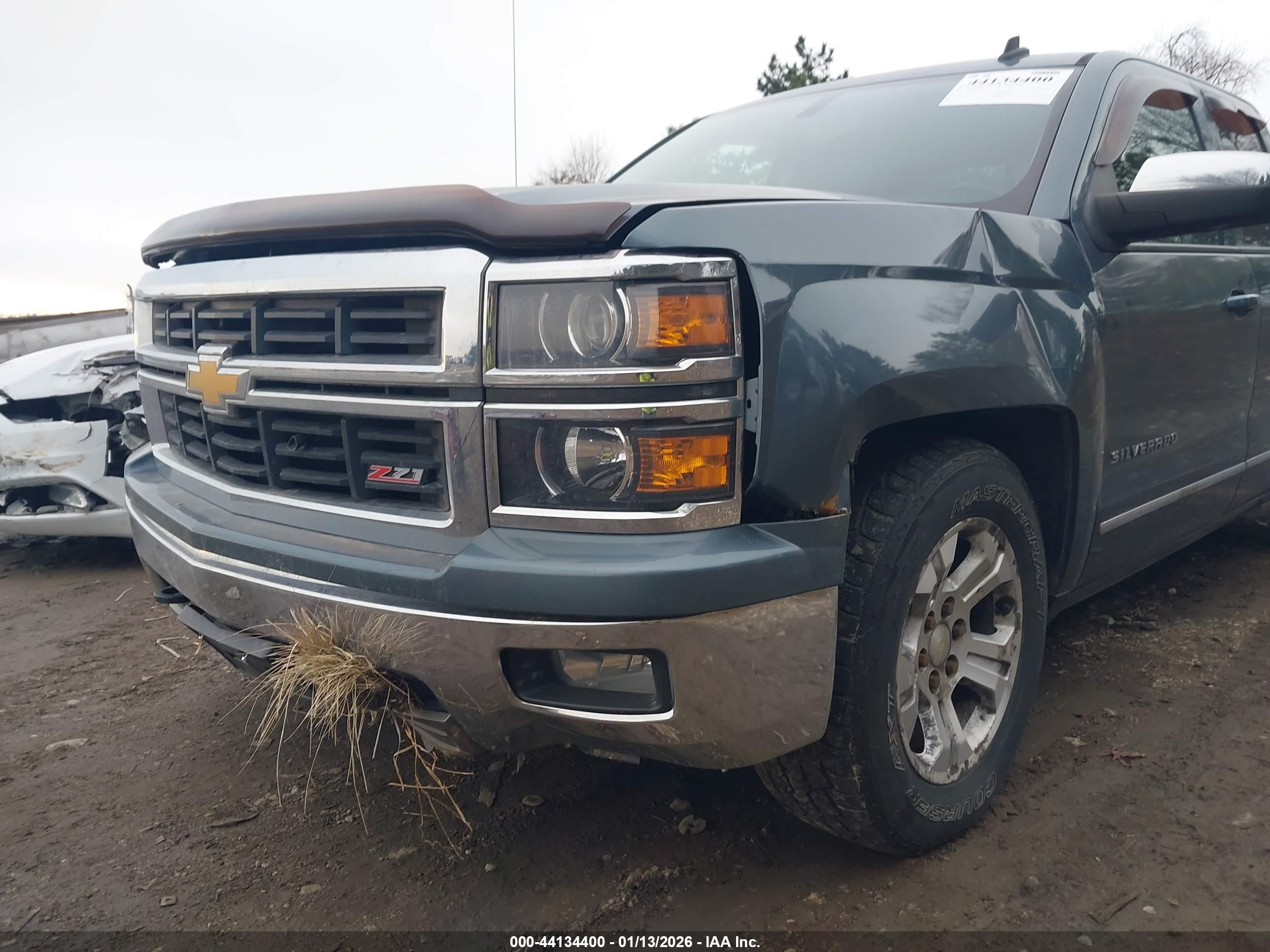 CHEVROLET SILVERADO image 6