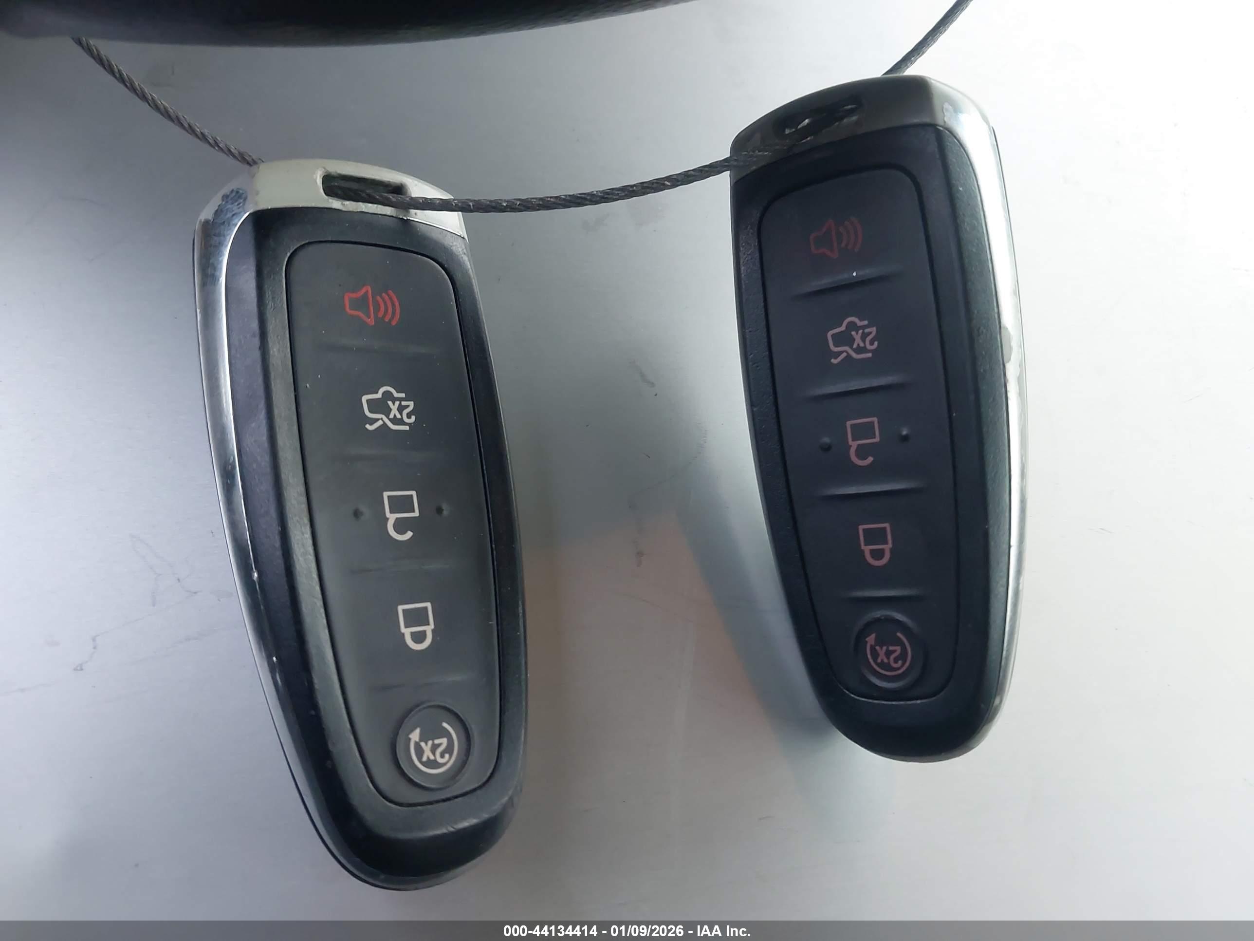 FORD FLEX image 11