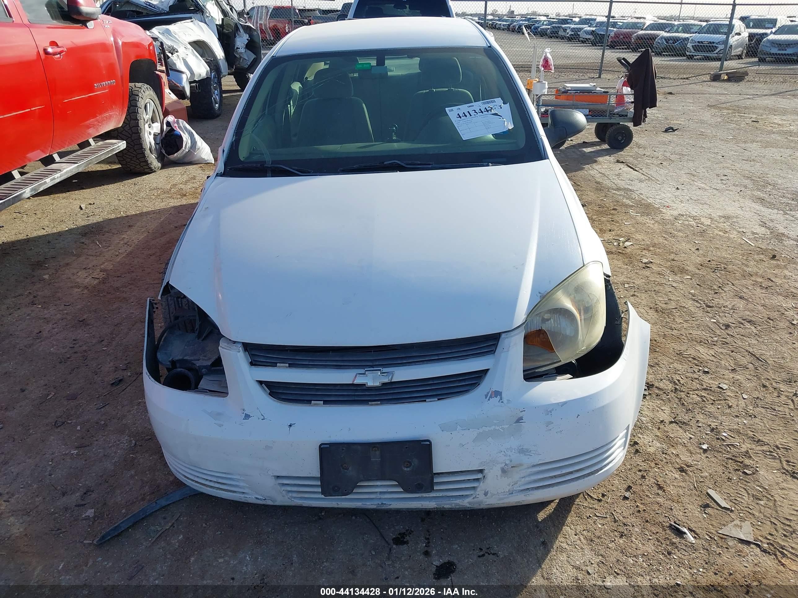 CHEVROLET COBALT image 6