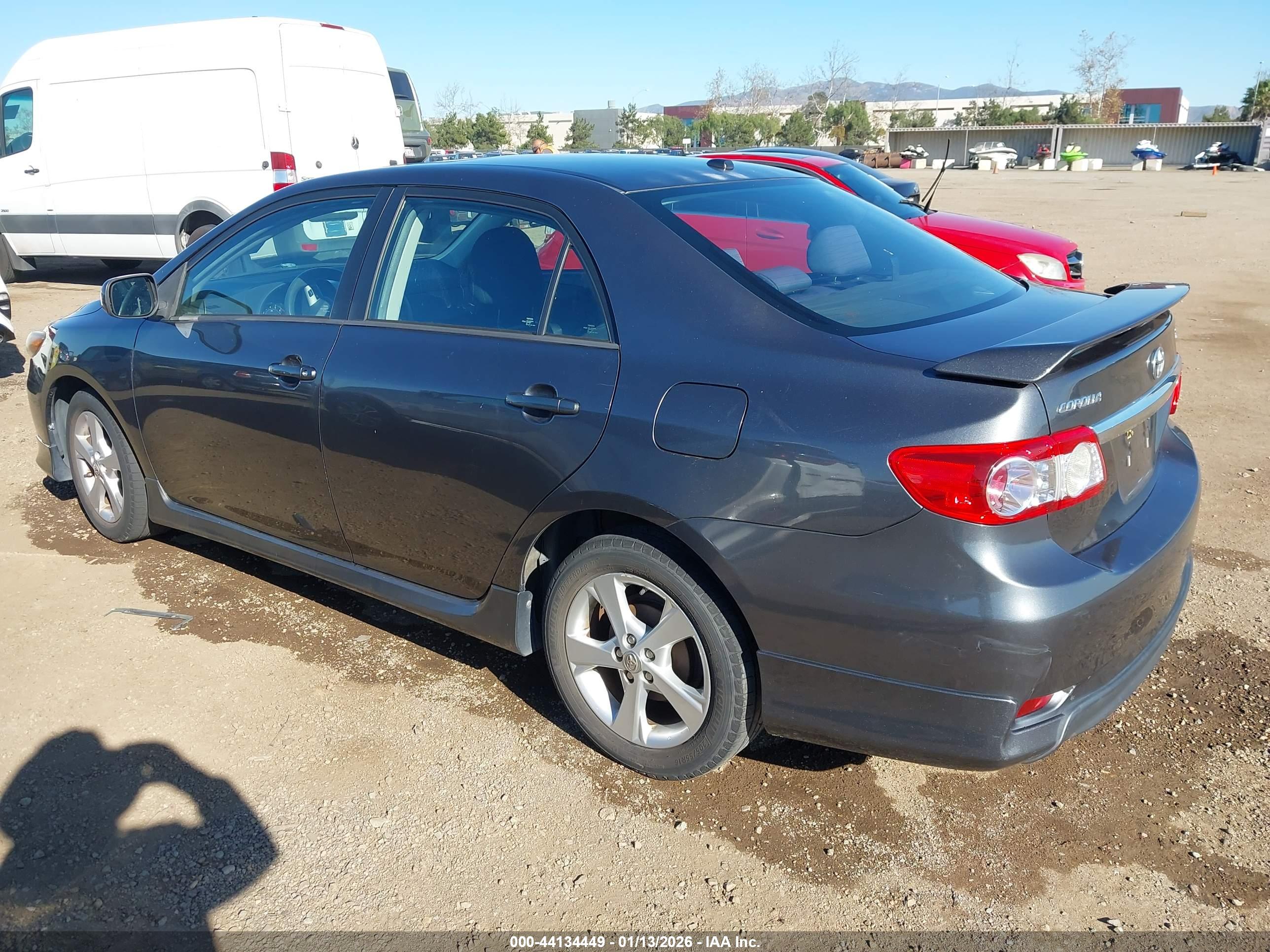 TOYOTA COROLLA image 3