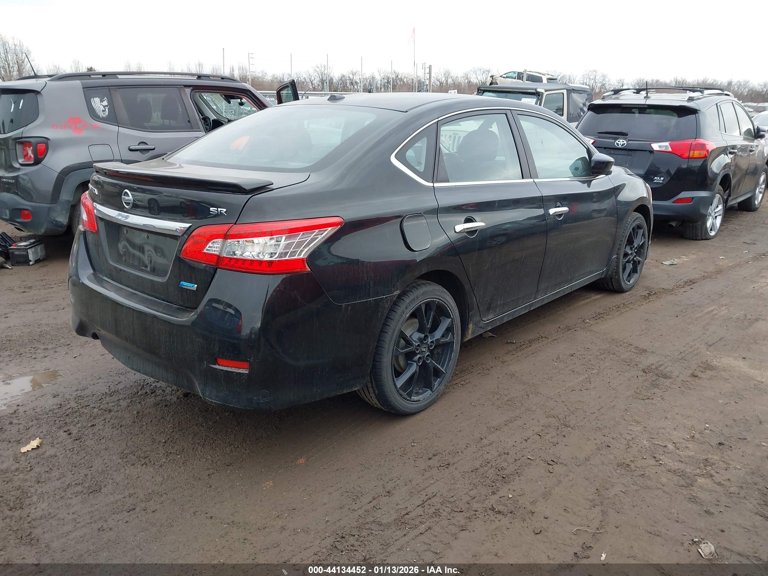 NISSAN SENTRA image 4