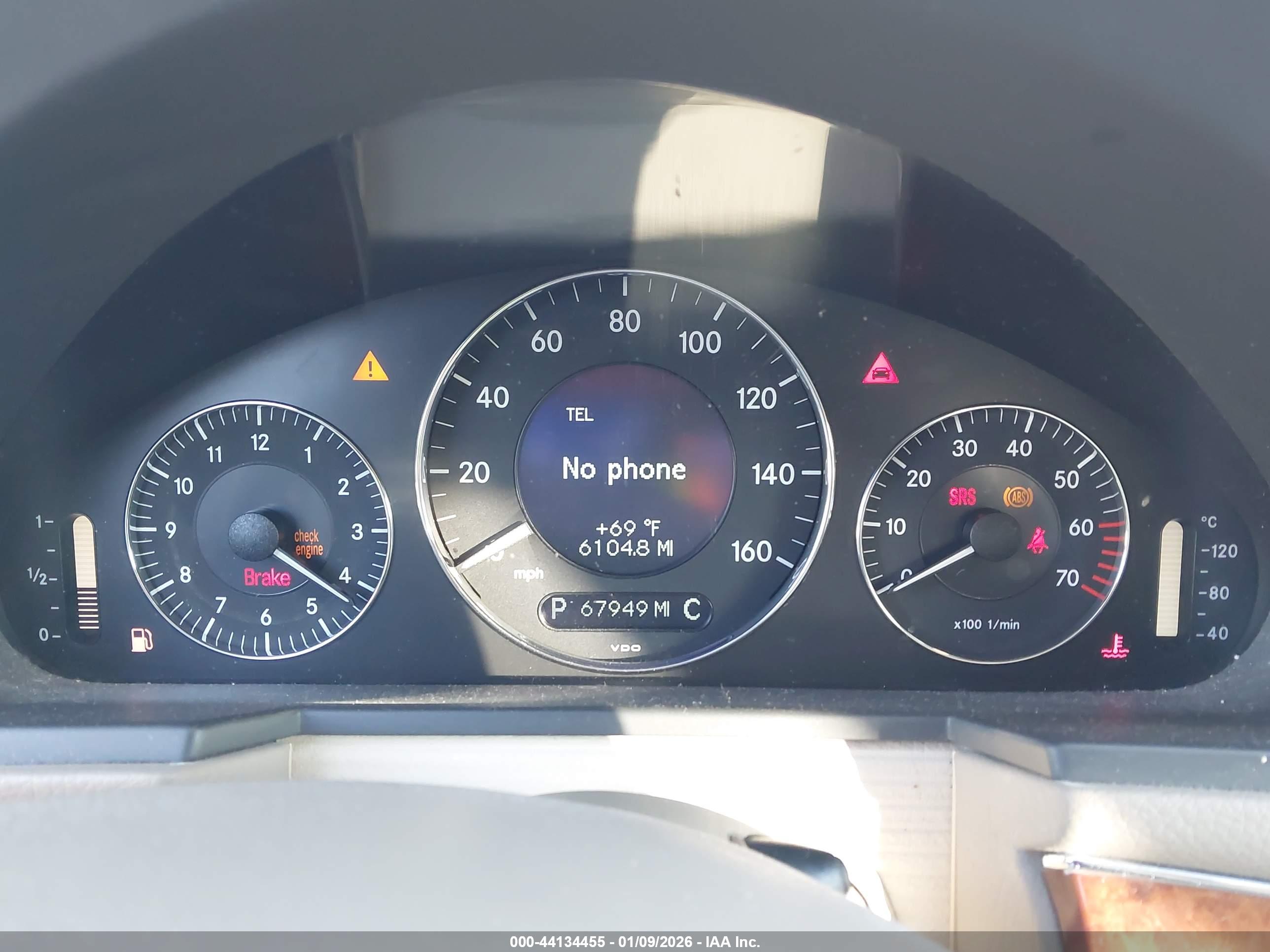 MERCEDES-BENZ E image 7