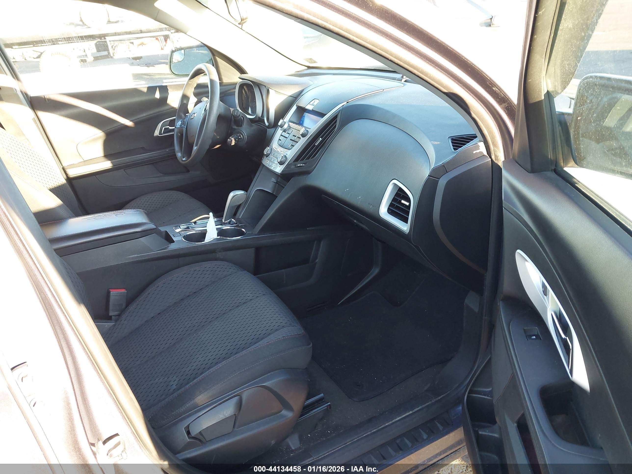 CHEVROLET EQUINOX image 5
