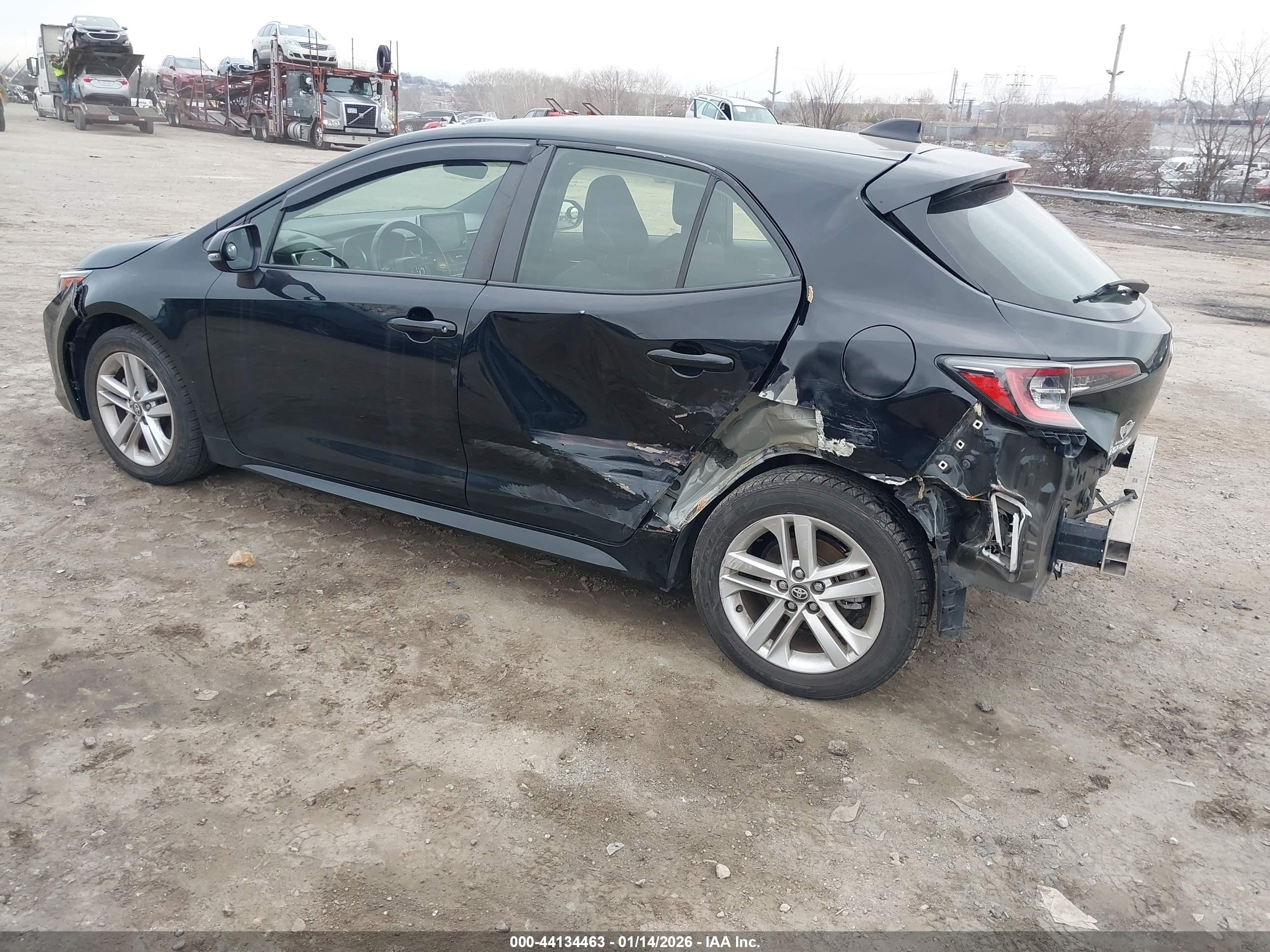 TOYOTA COROLLA image 3