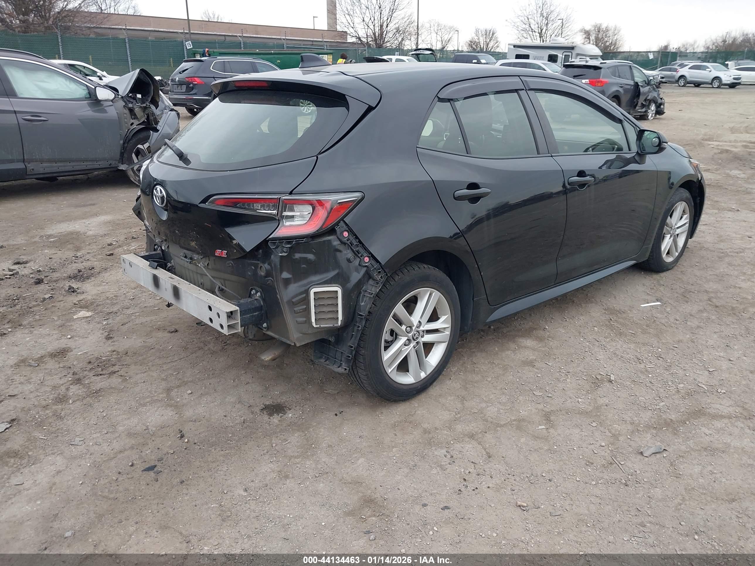 TOYOTA COROLLA image 4