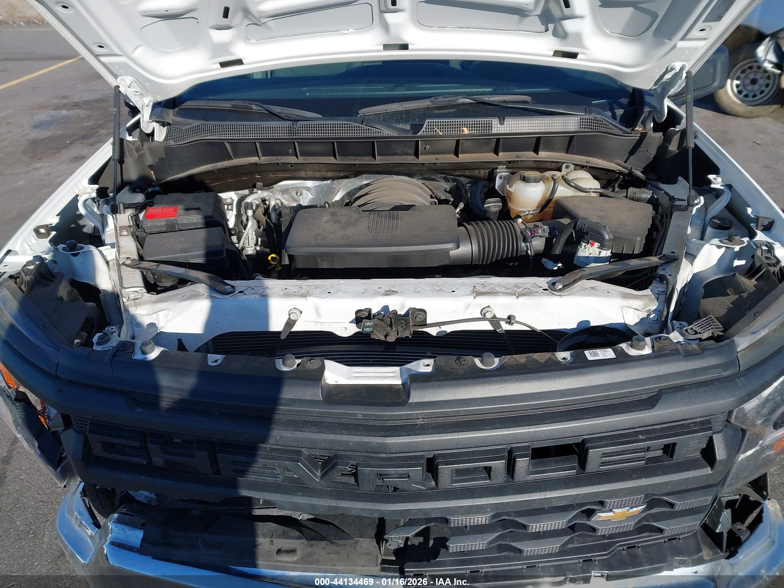 CHEVROLET SILVERADO image 10