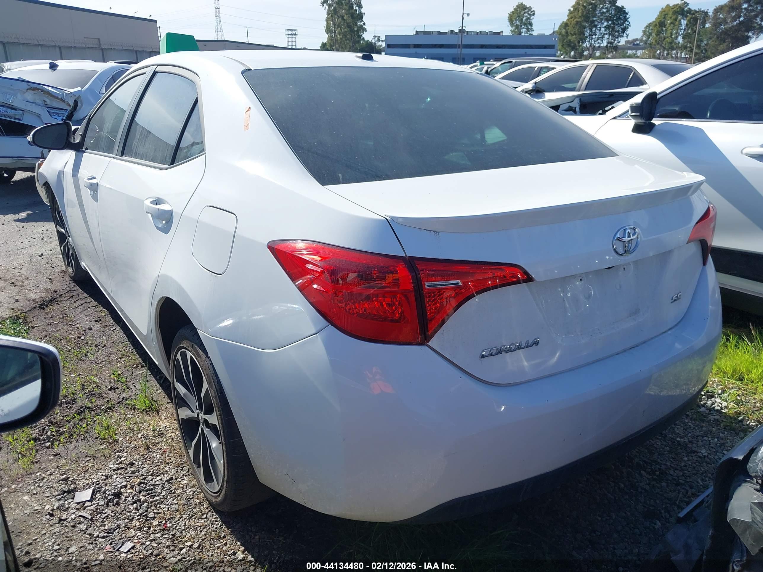 TOYOTA COROLLA image 3