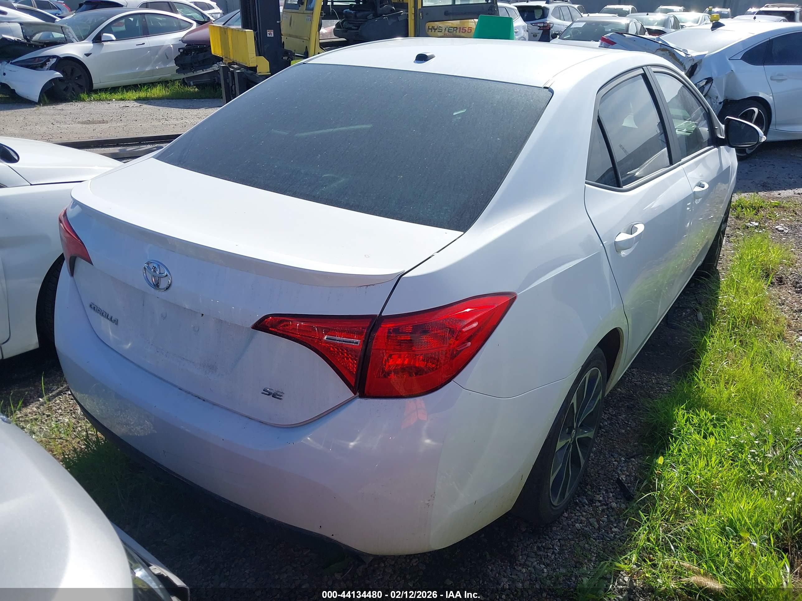 TOYOTA COROLLA image 4