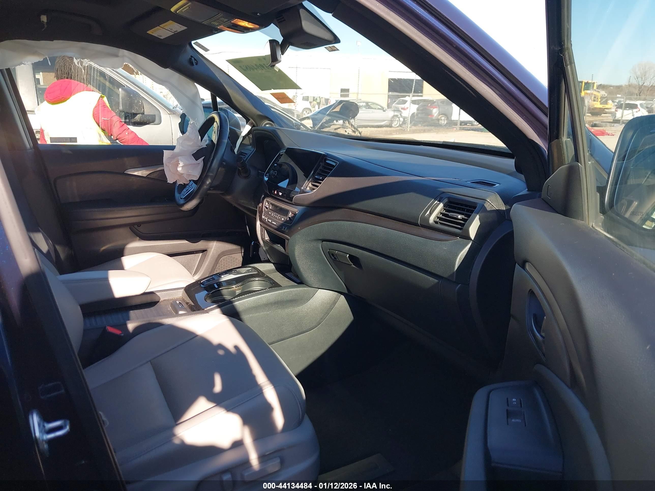 HONDA PASSPORT image 5