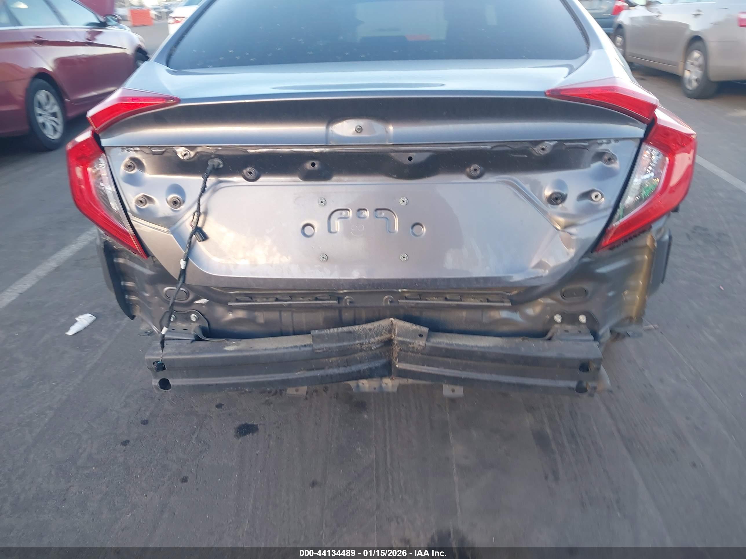 HONDA CIVIC image 6