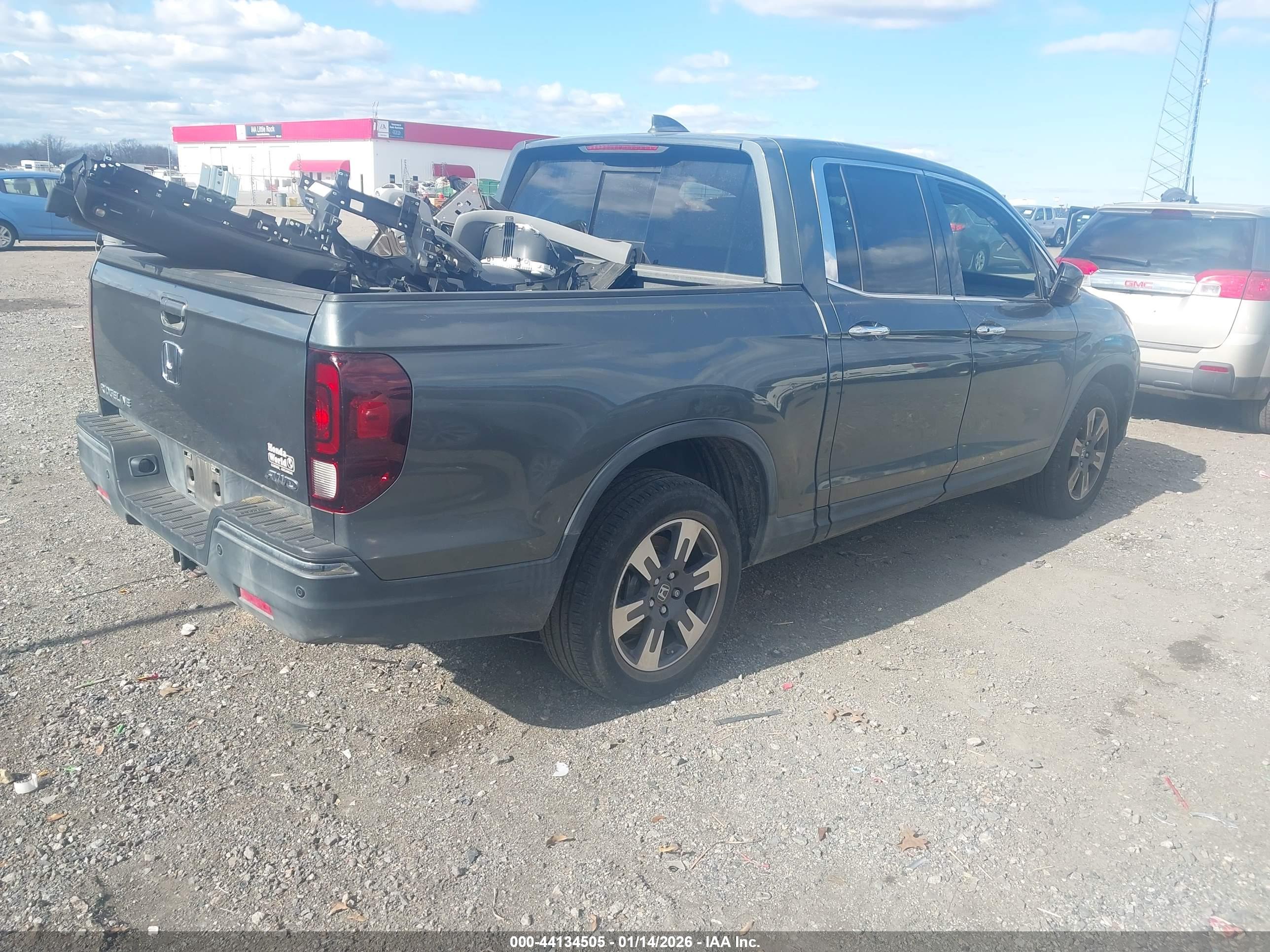 HONDA RIDGELINE image 4