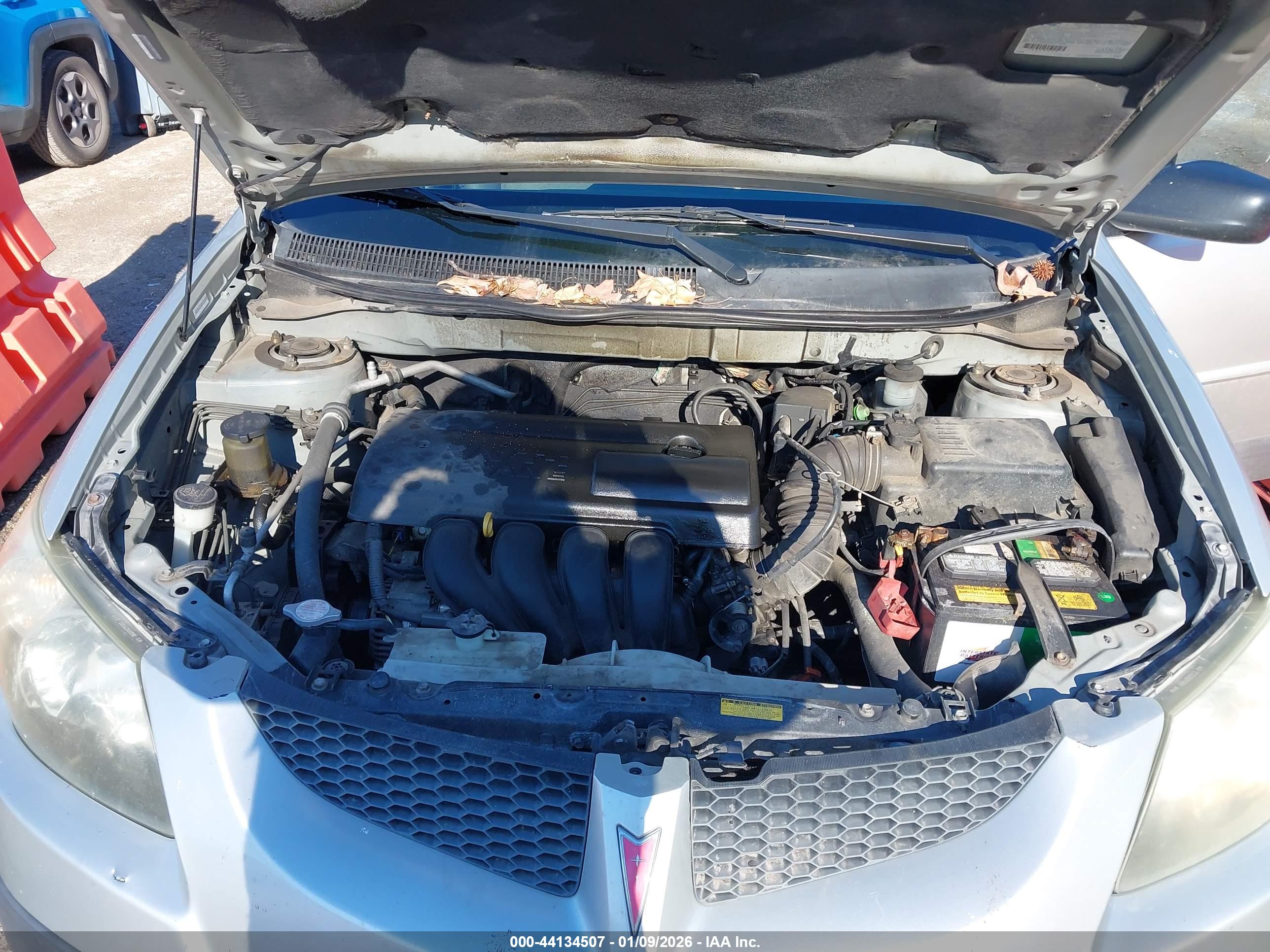 PONTIAC VIBE image 10