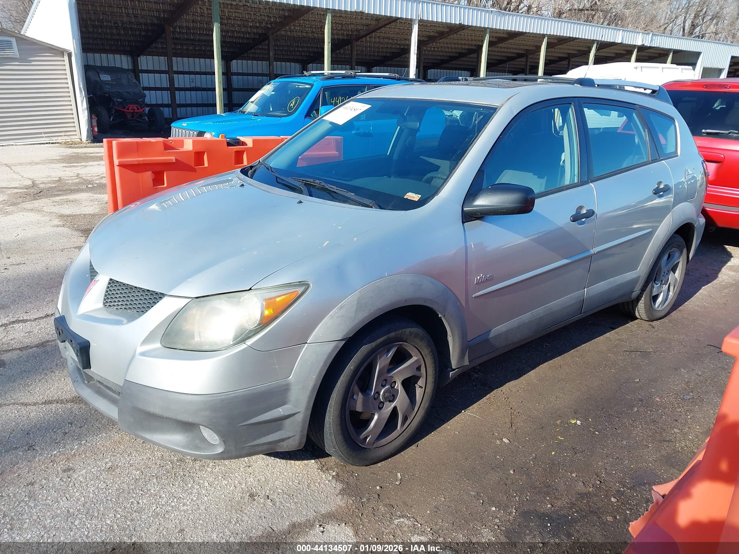 PONTIAC VIBE image 2
