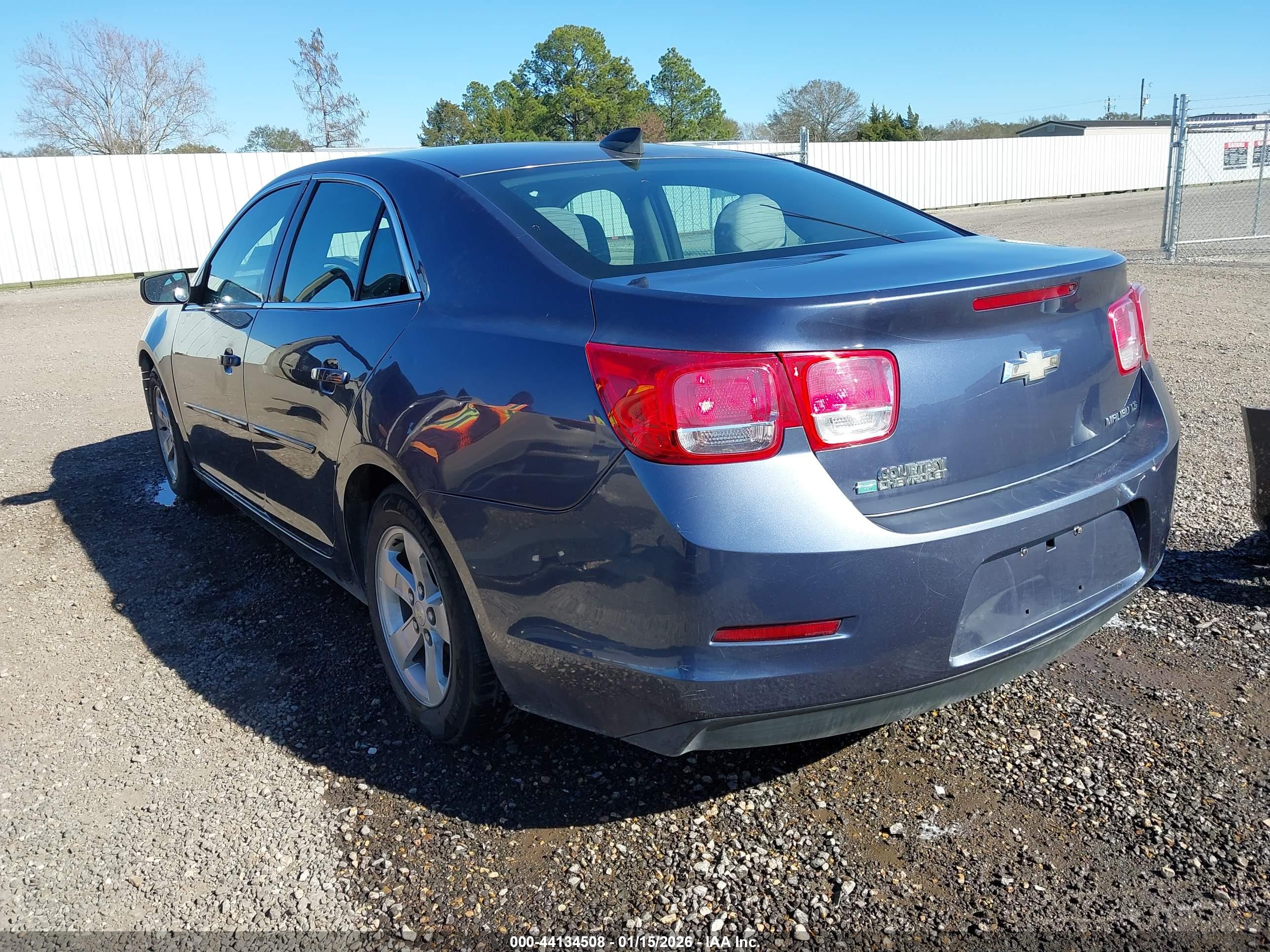 CHEVROLET MALIBU image 3