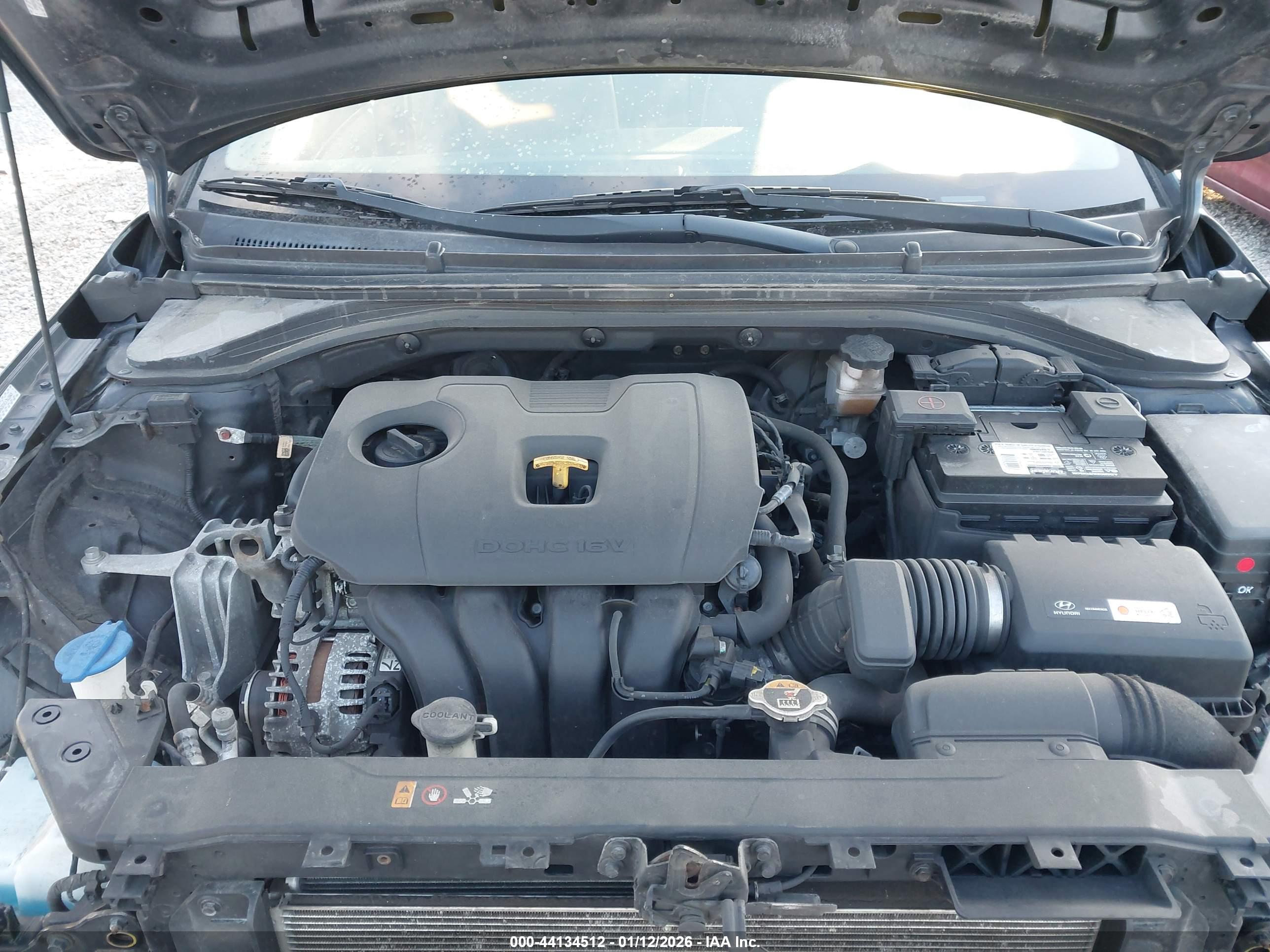 HYUNDAI ELANTRA image 10