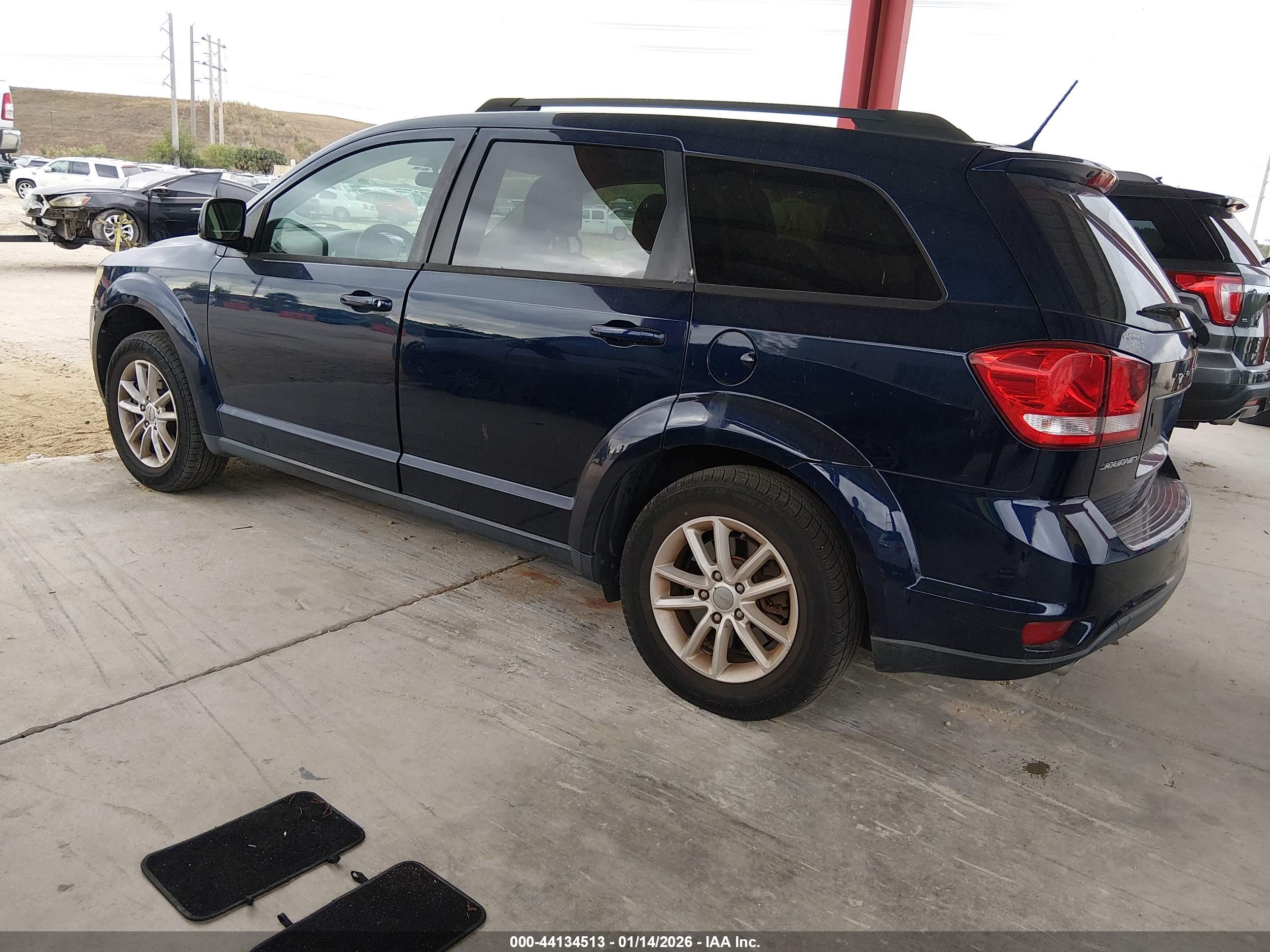 DODGE JOURNEY image 3