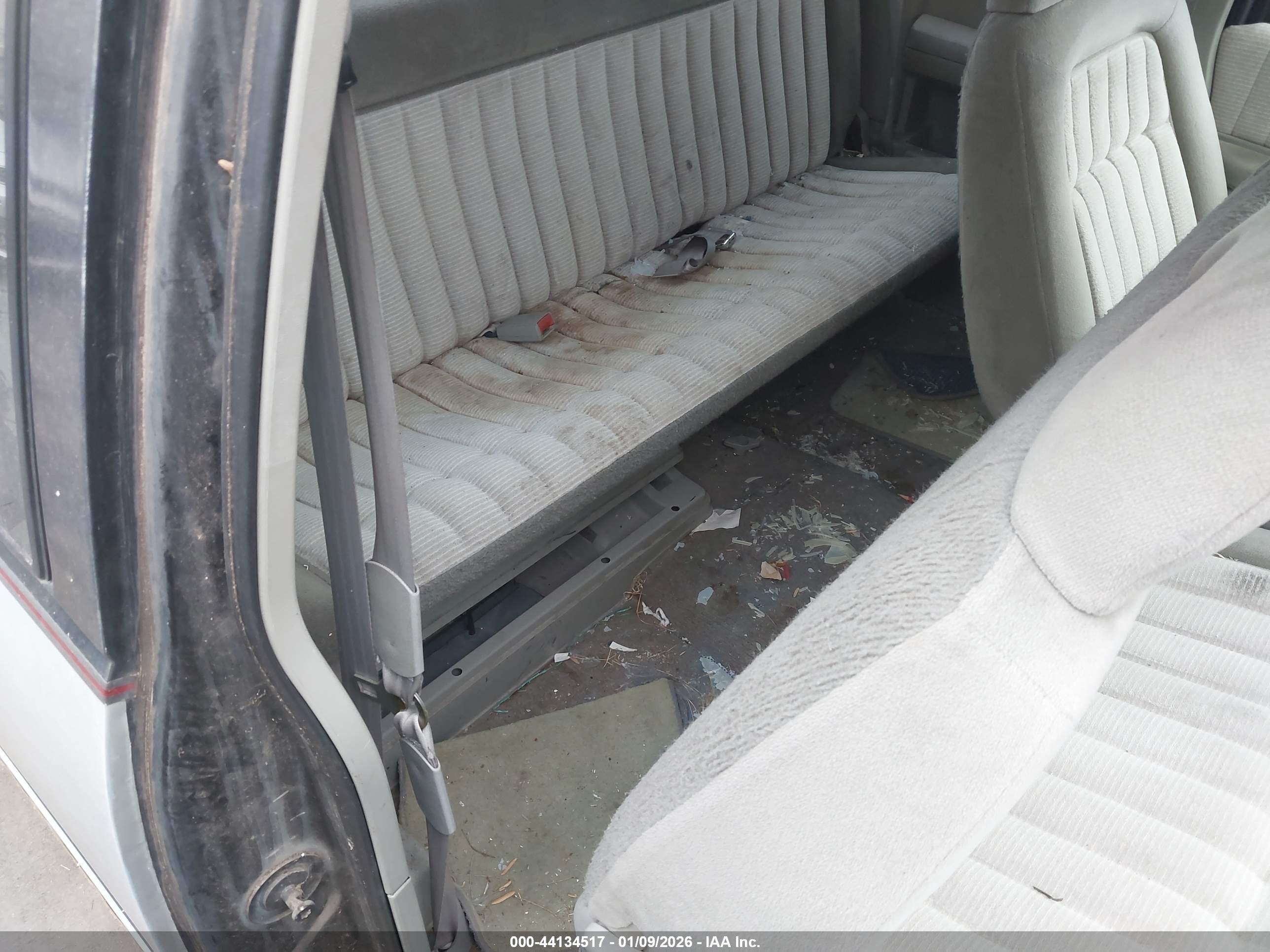 GMC SIERRA image 8
