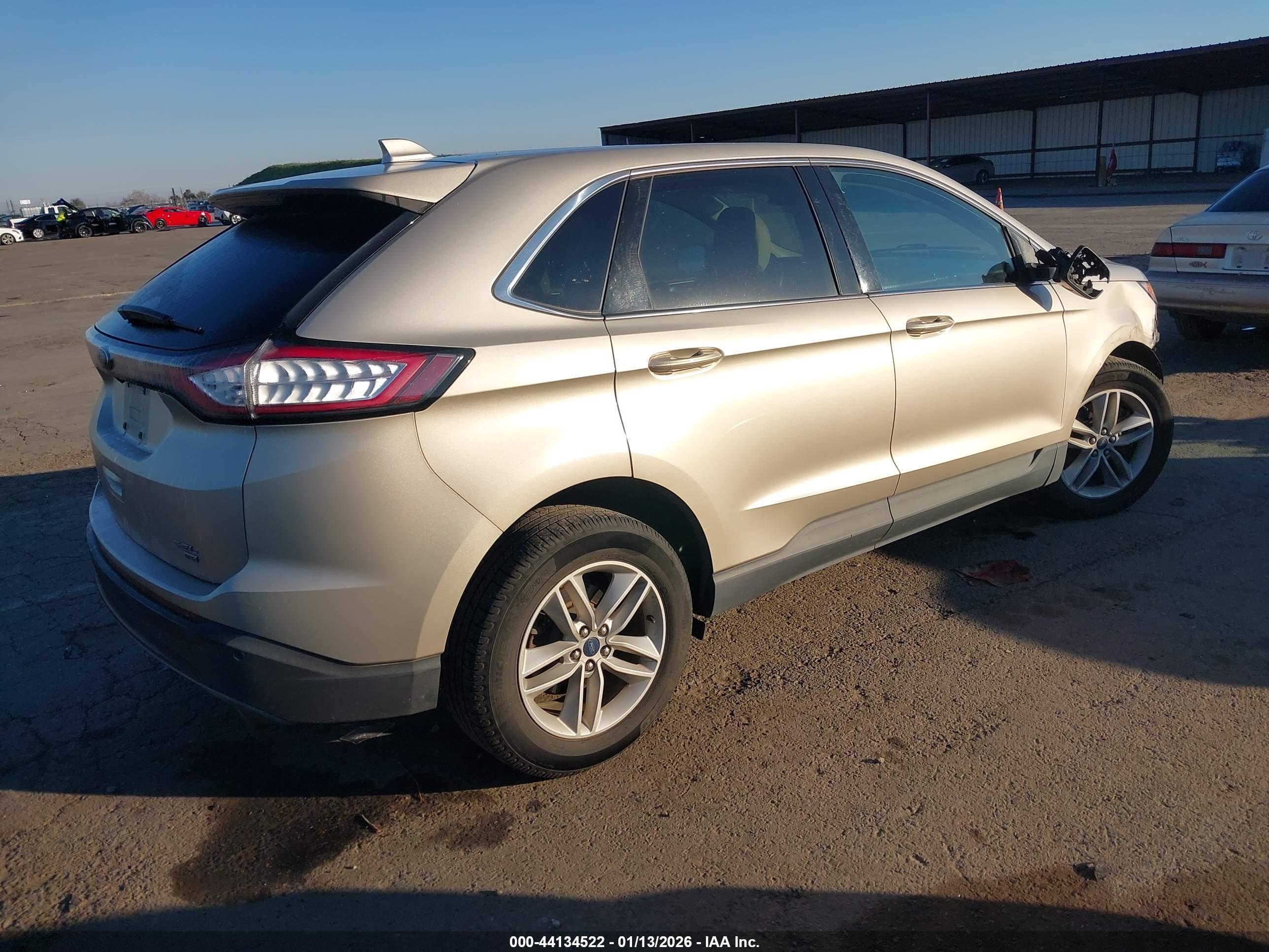 FORD EDGE image 4
