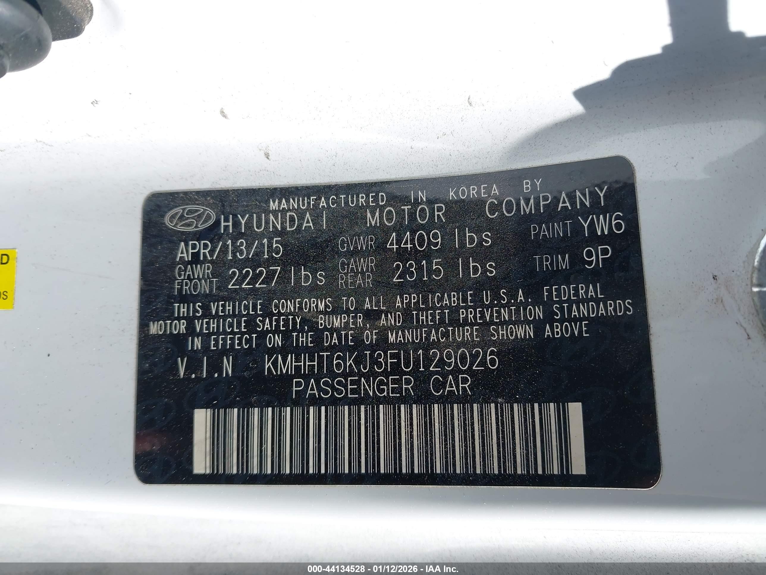 HYUNDAI GENESIS image 9