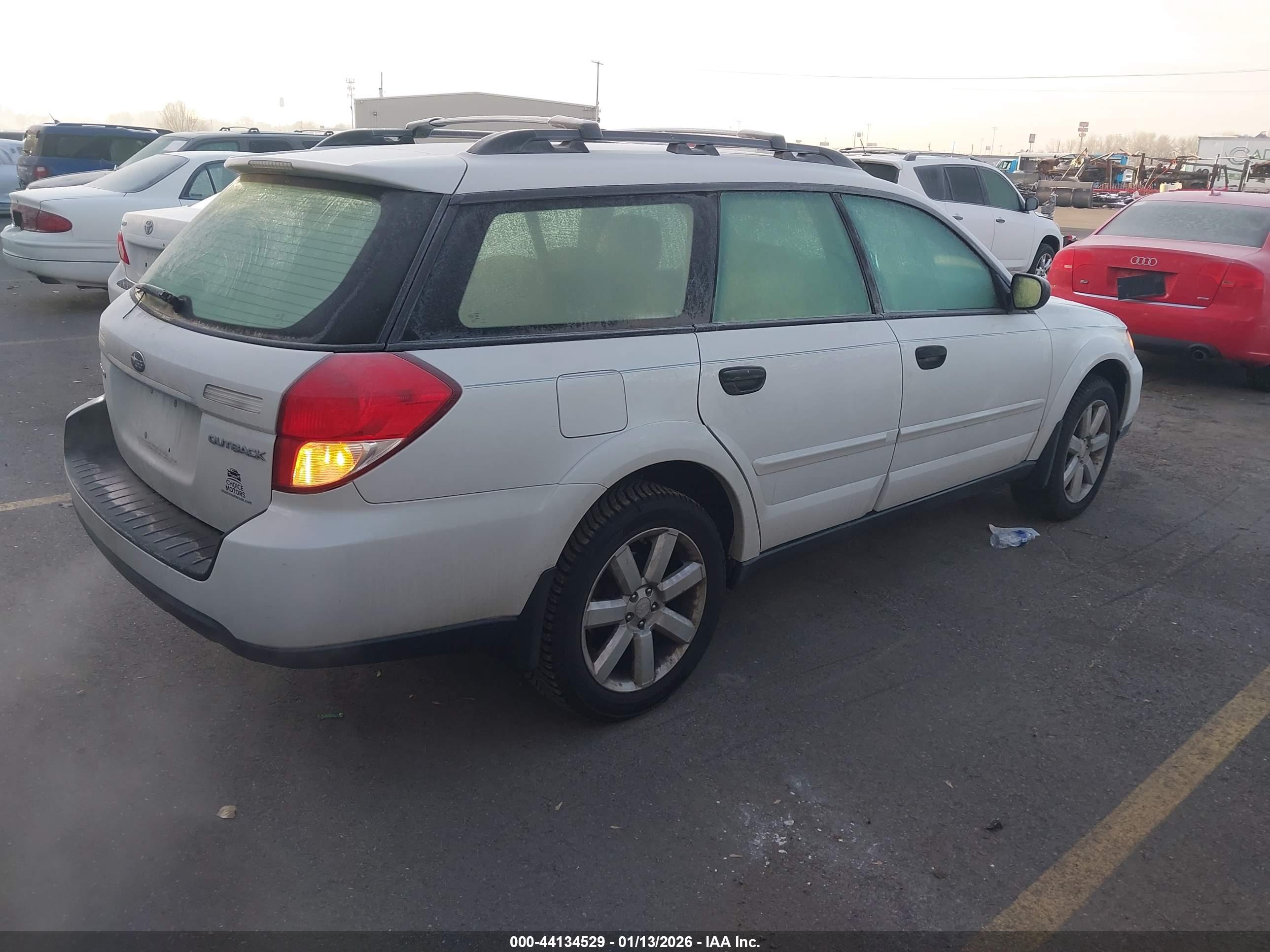 SUBARU OUTBACK image 4