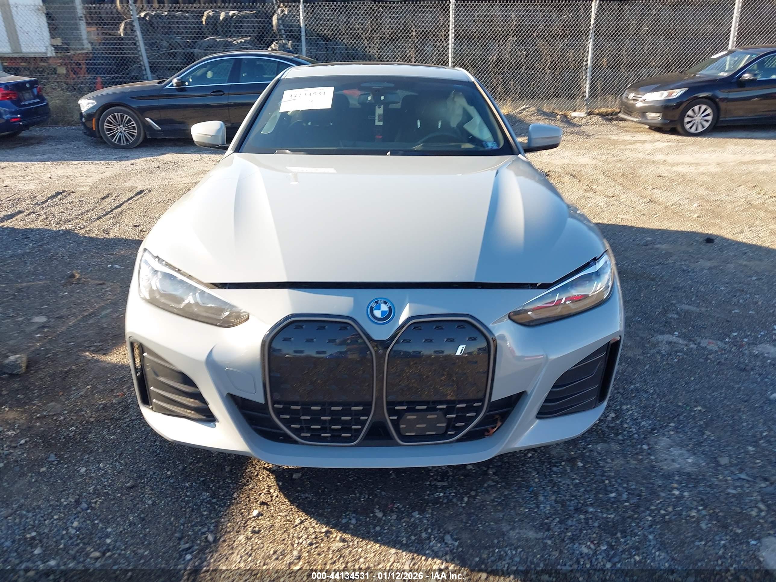 BMW I4 image 6