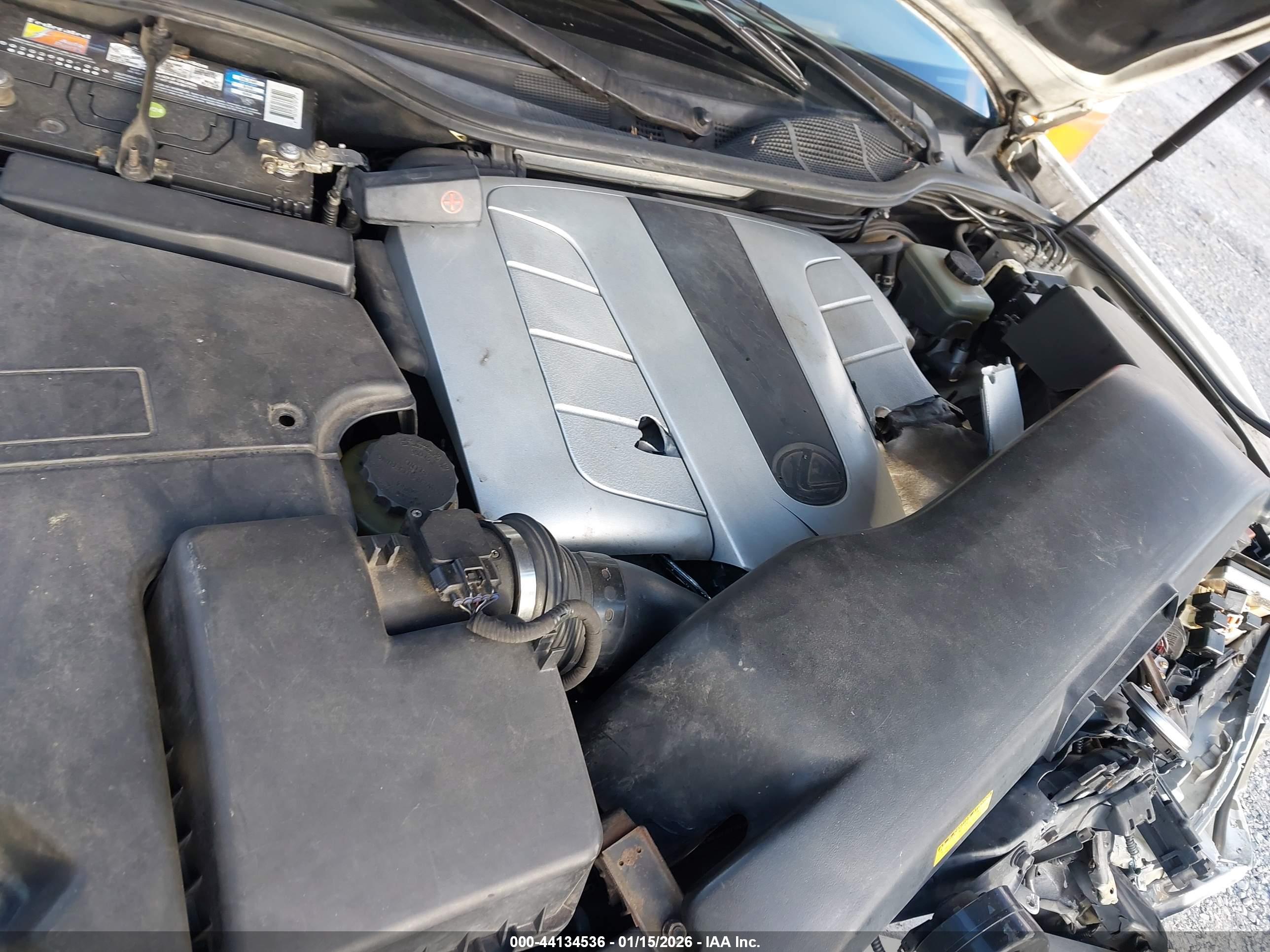 LEXUS LS image 10