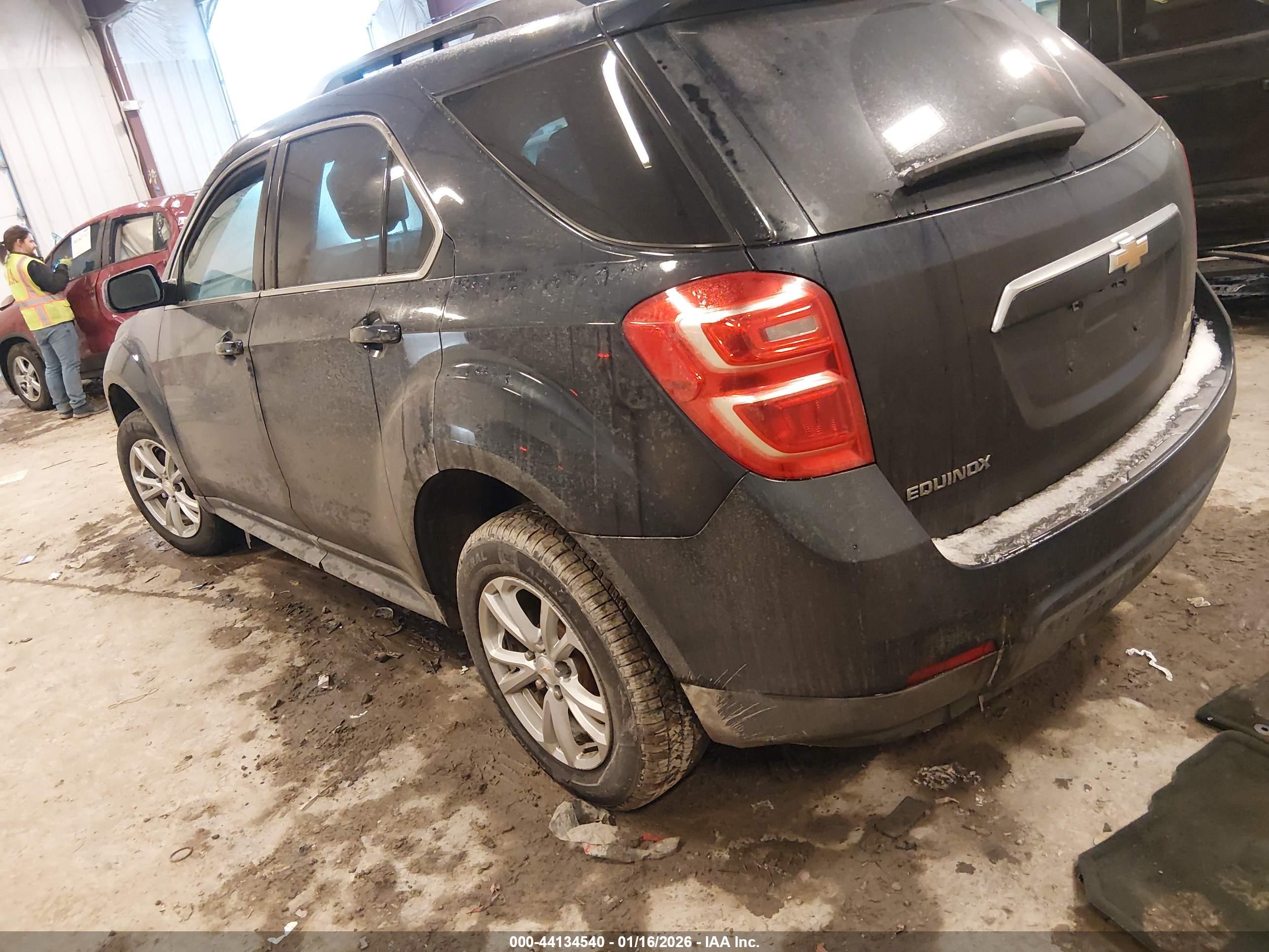CHEVROLET EQUINOX image 3