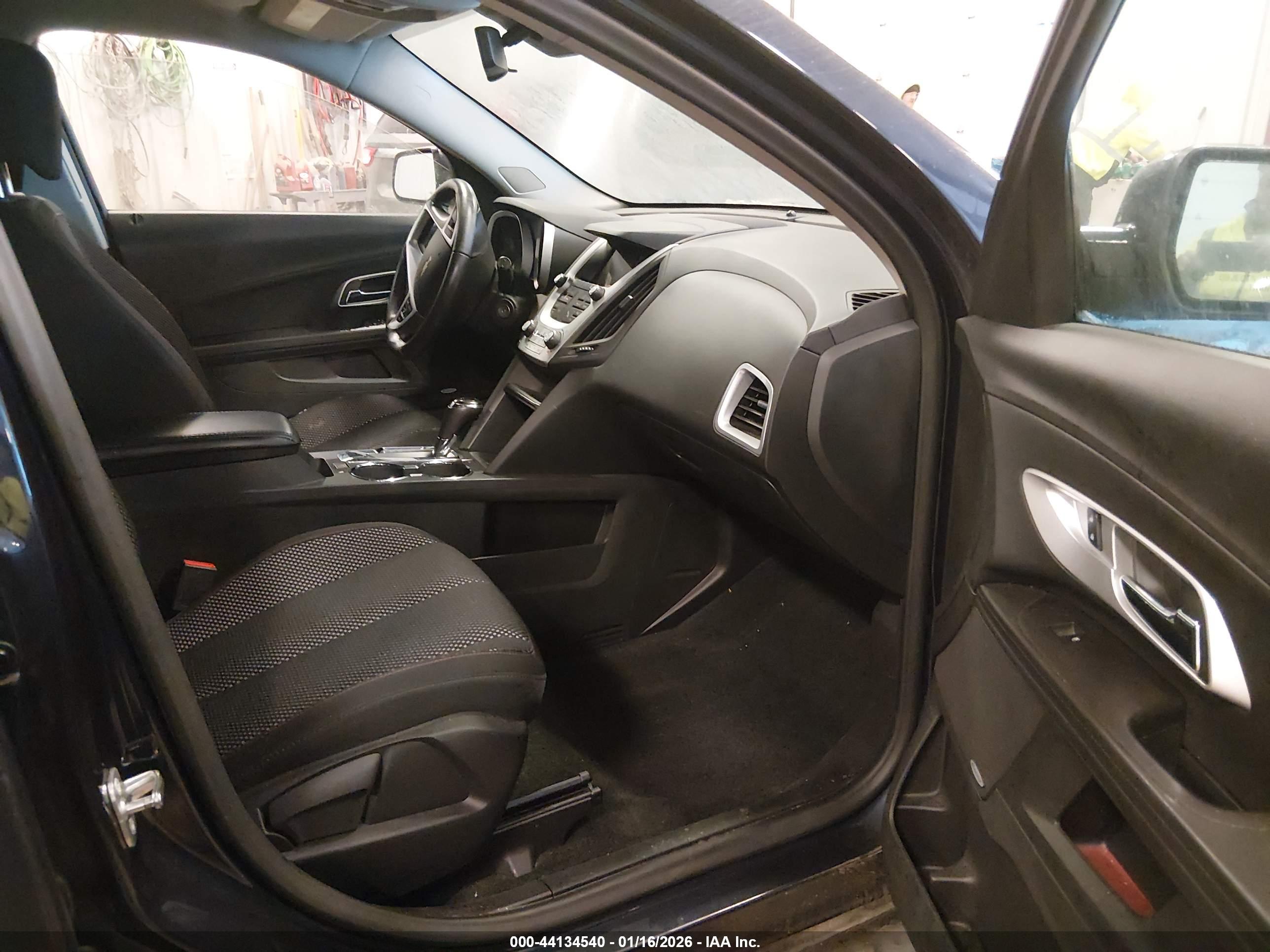 CHEVROLET EQUINOX image 5