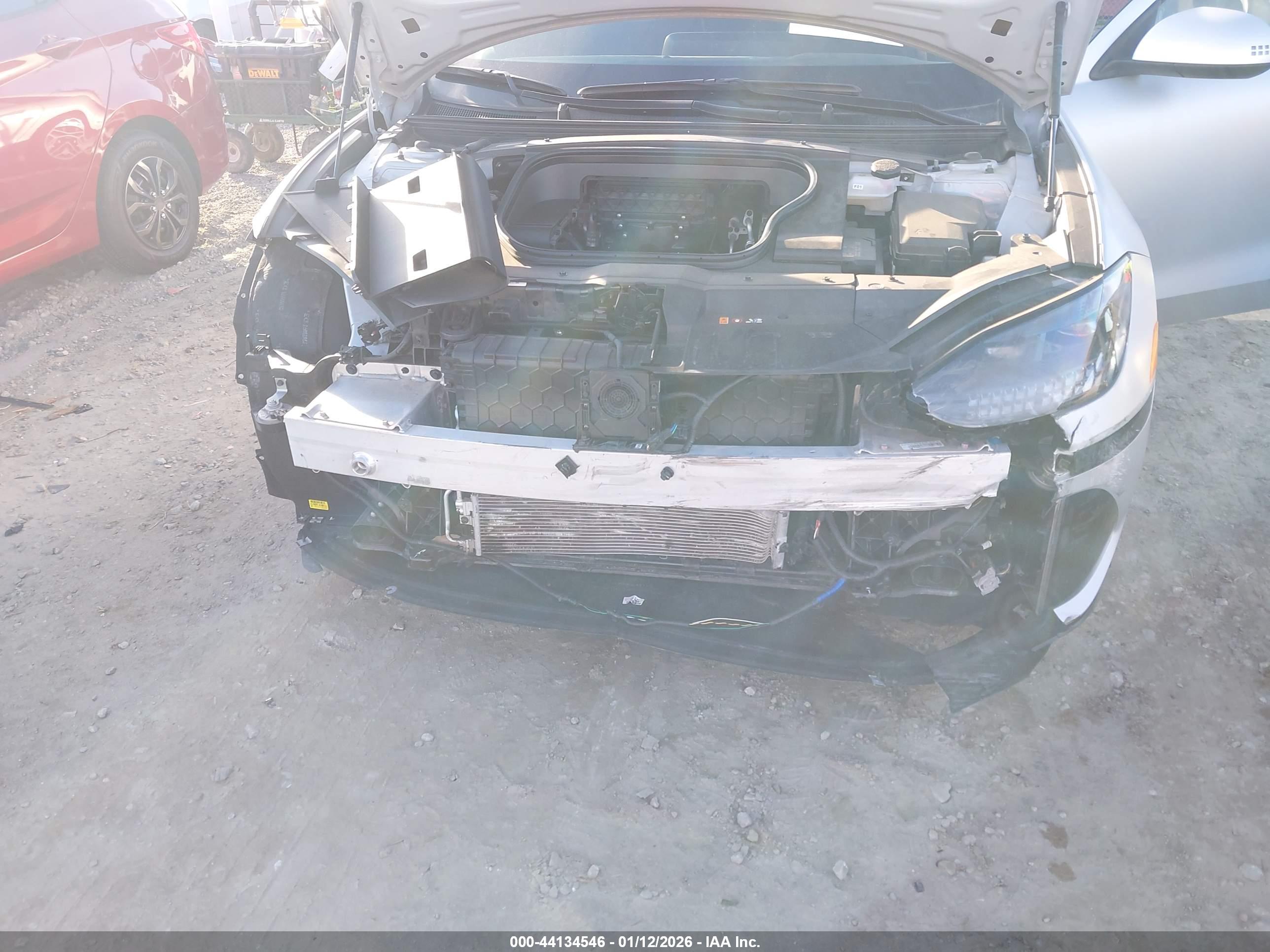 HYUNDAI IONIQ image 6