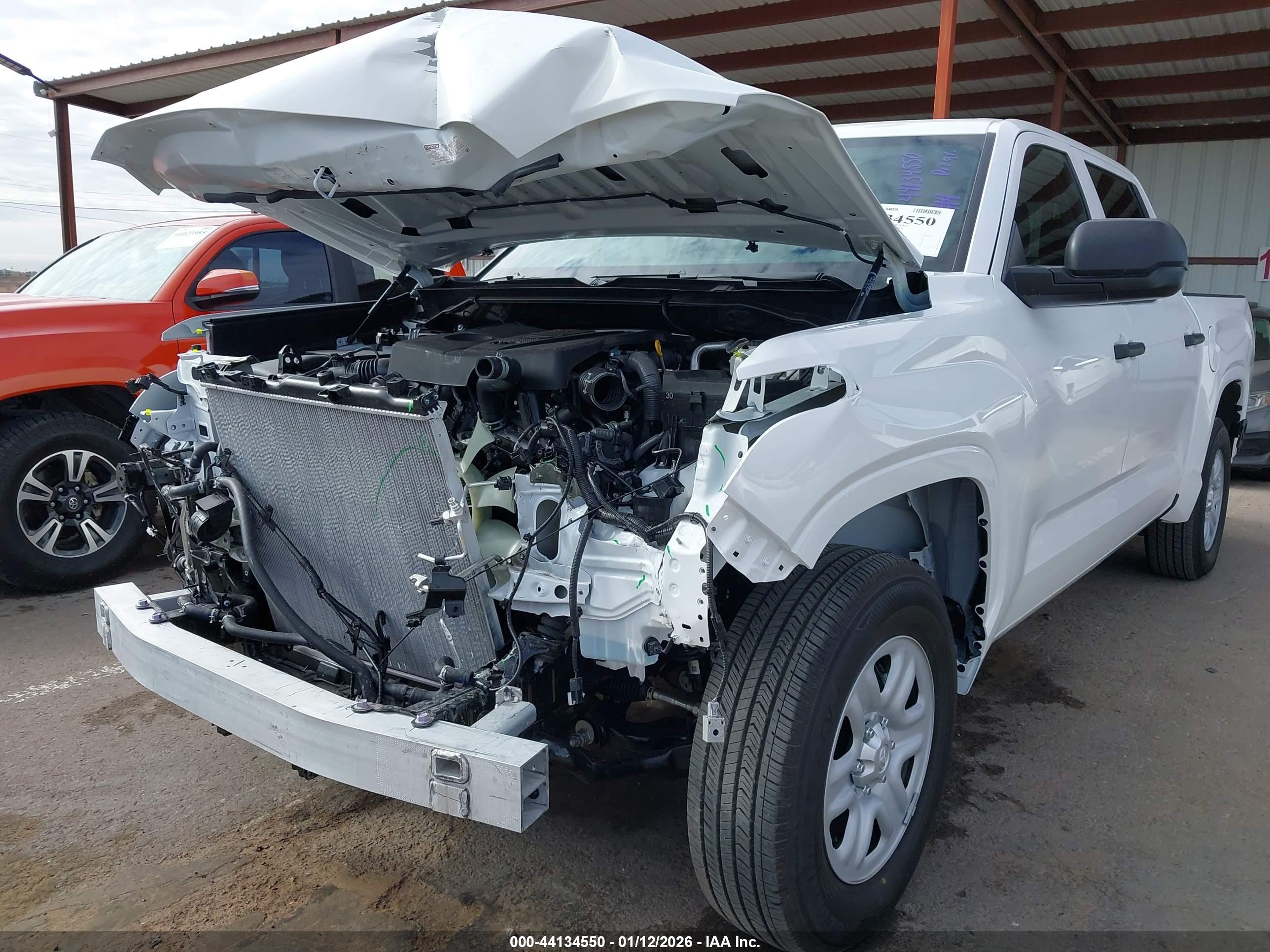 TOYOTA TUNDRA image 6