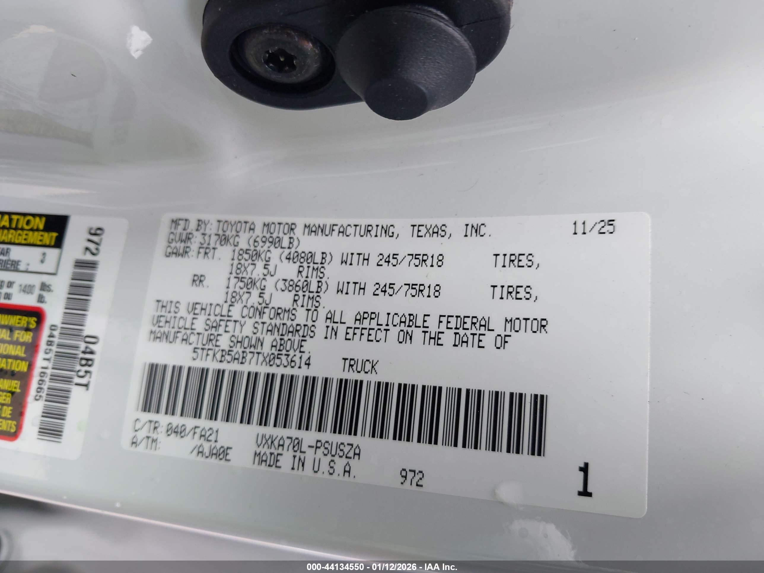 TOYOTA TUNDRA image 9