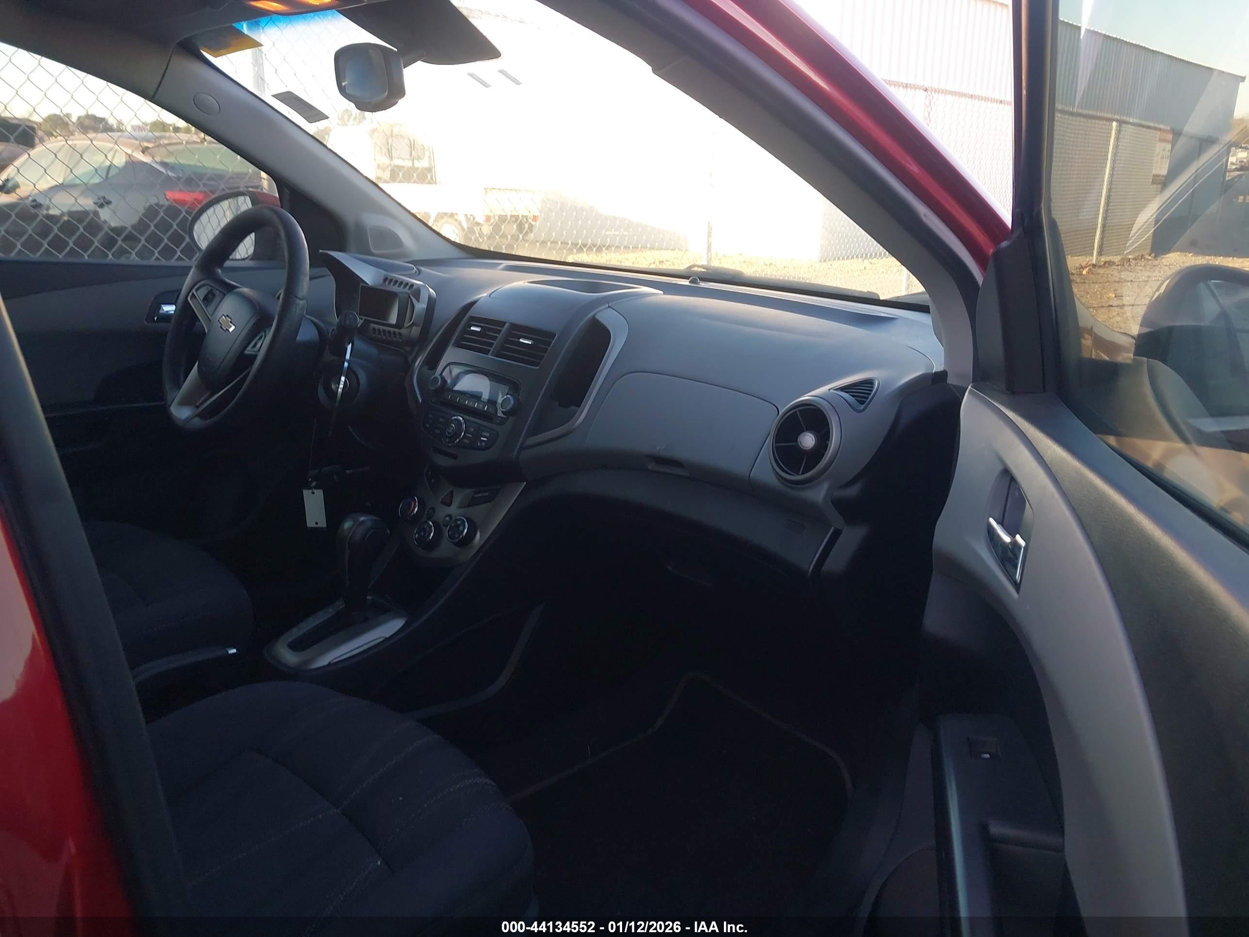 CHEVROLET SONIC image 5