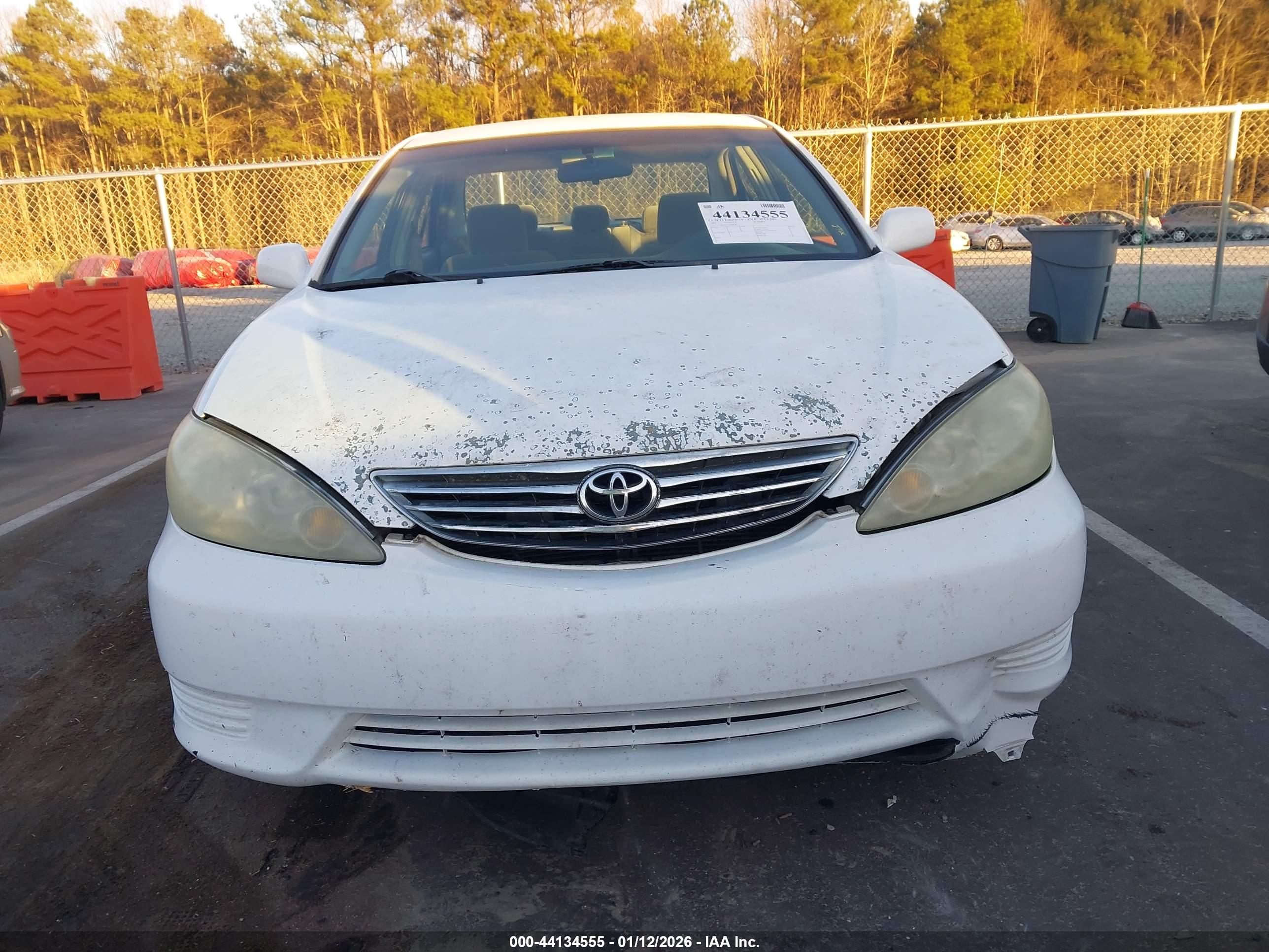 TOYOTA CAMRY image 6