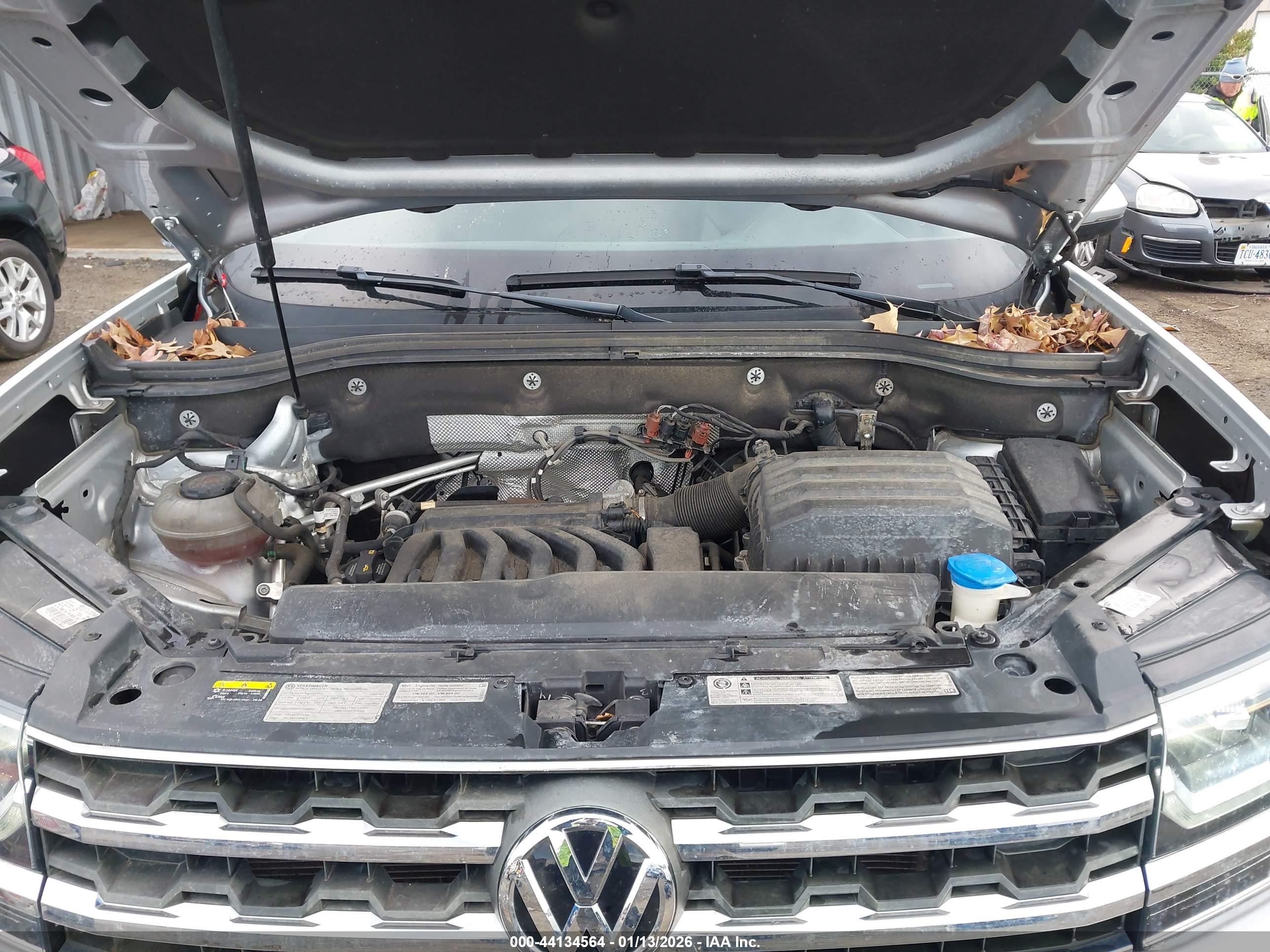 VOLKSWAGEN ATLAS image 10