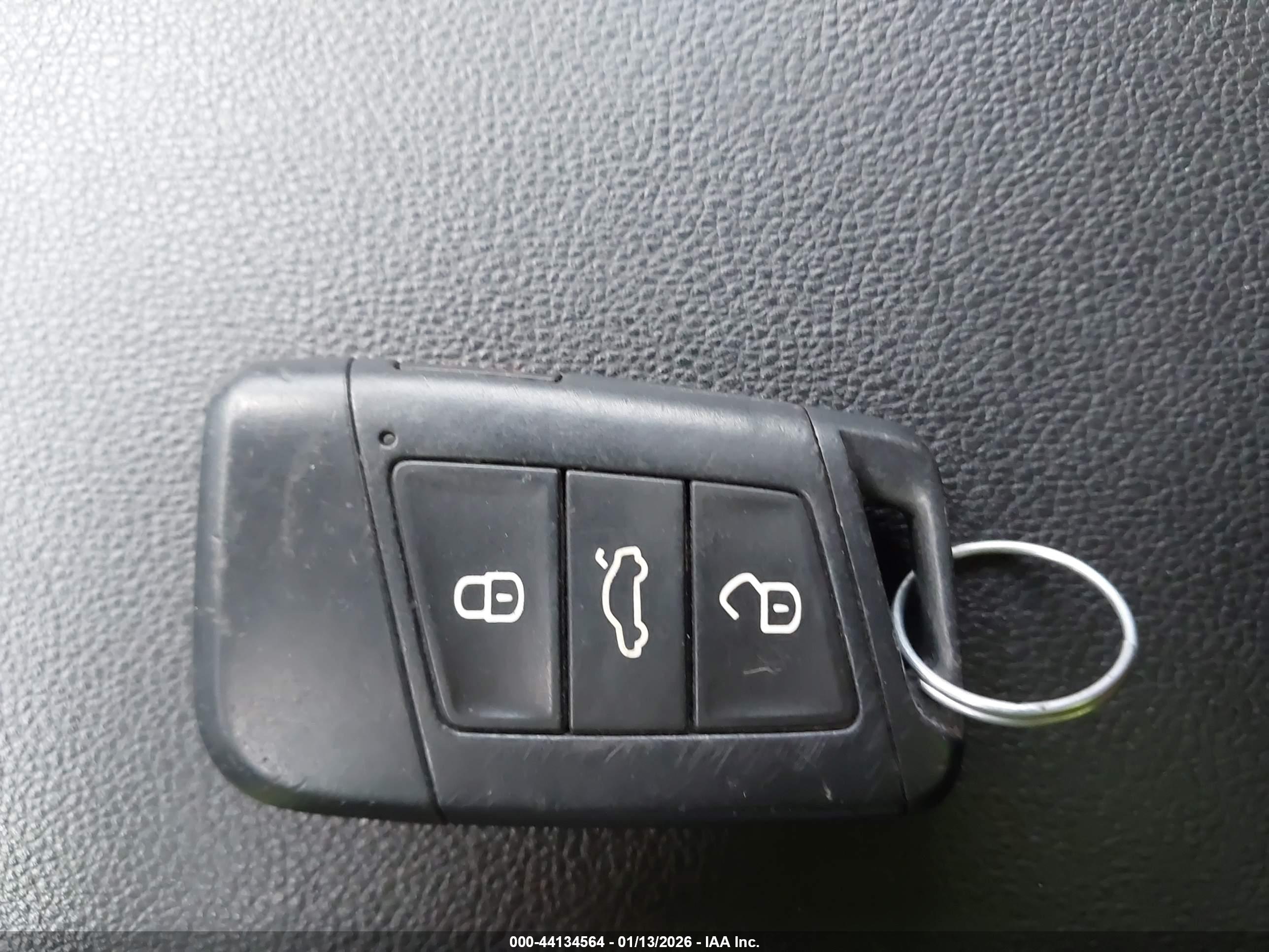 VOLKSWAGEN ATLAS image 11